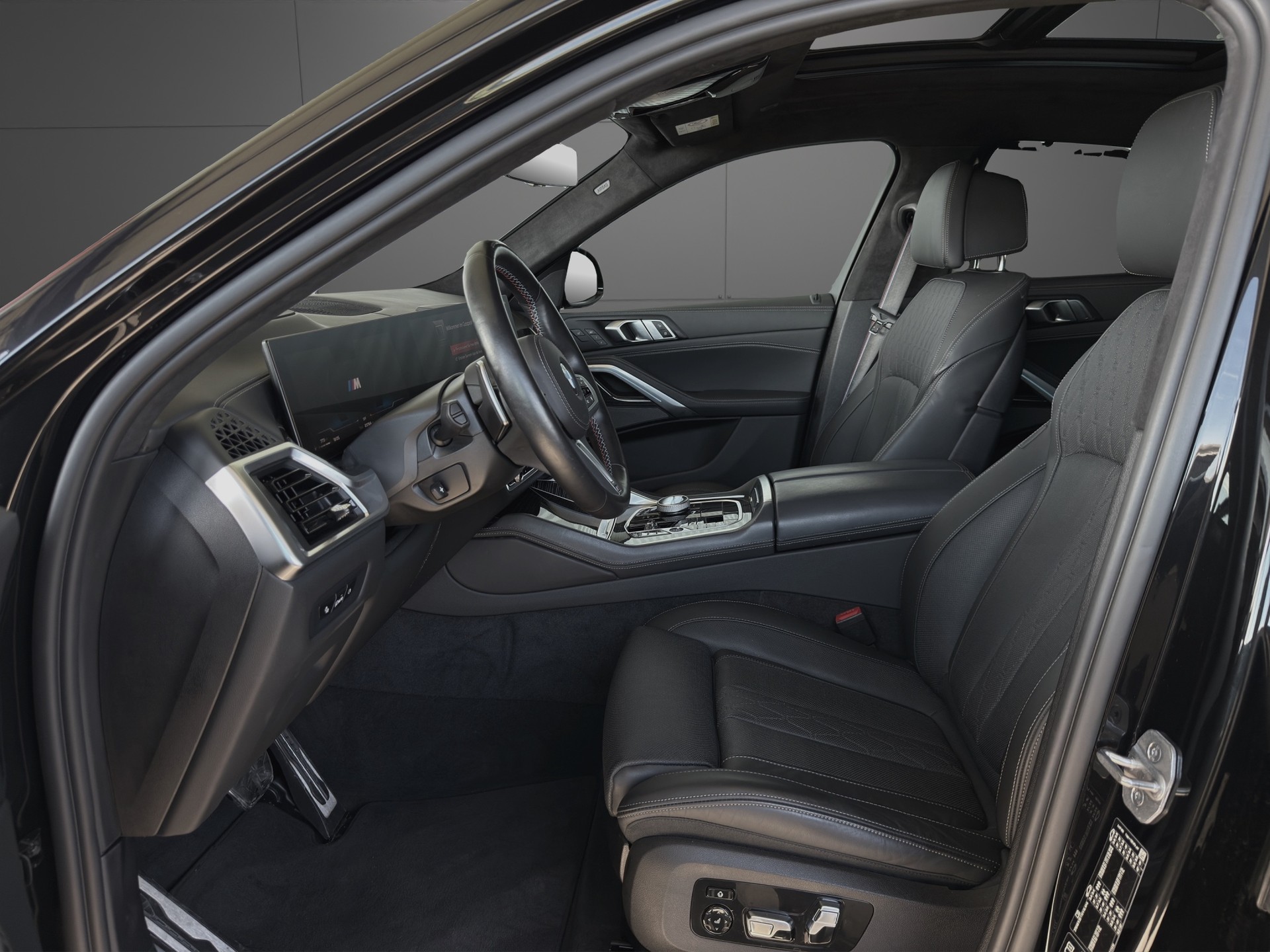 BMW X6 xDrive 48V M60i M Sport Pro Steptronic-image-5