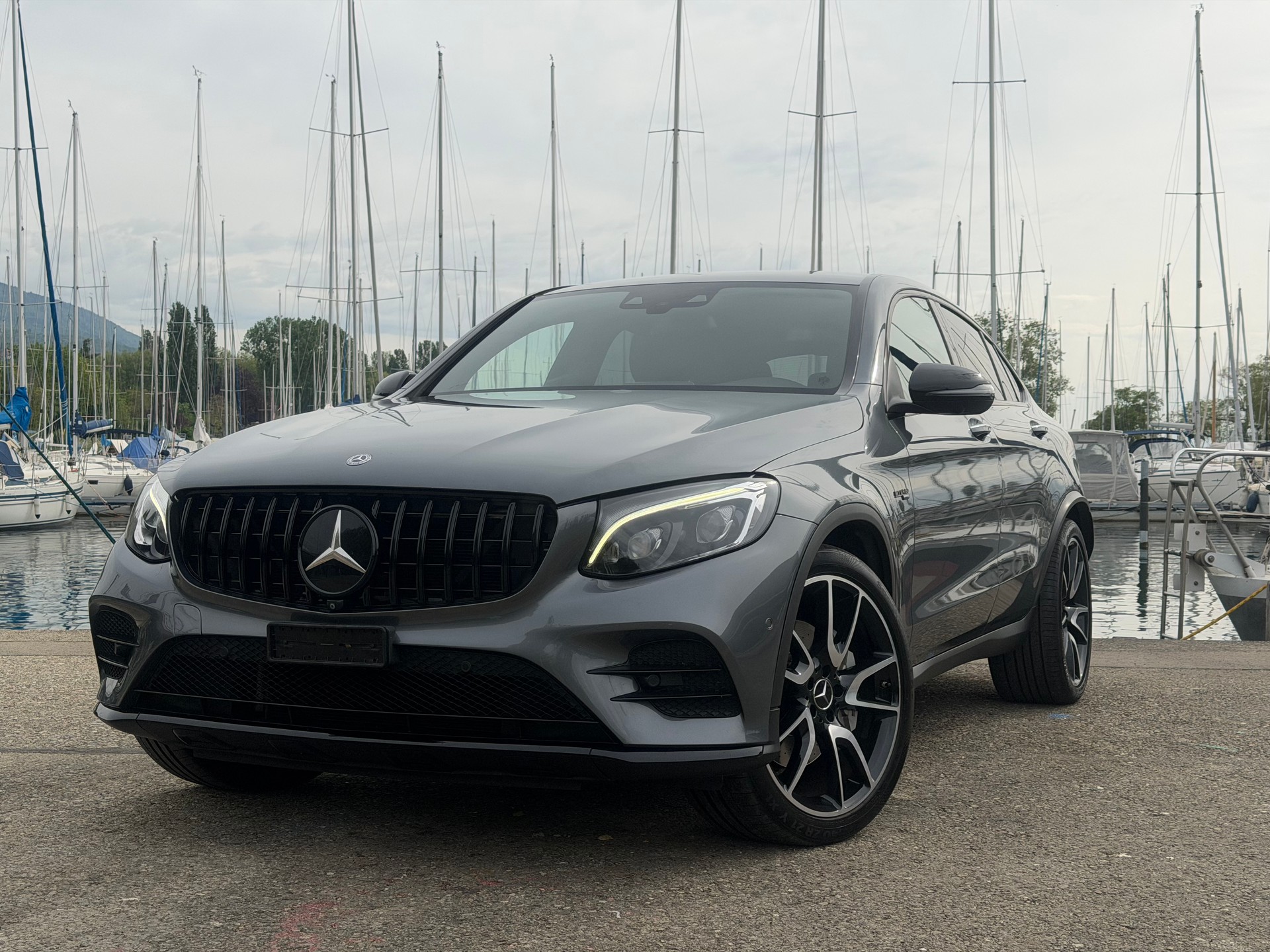 MERCEDES-BENZ GLC 43 AMG Coupé-image-2