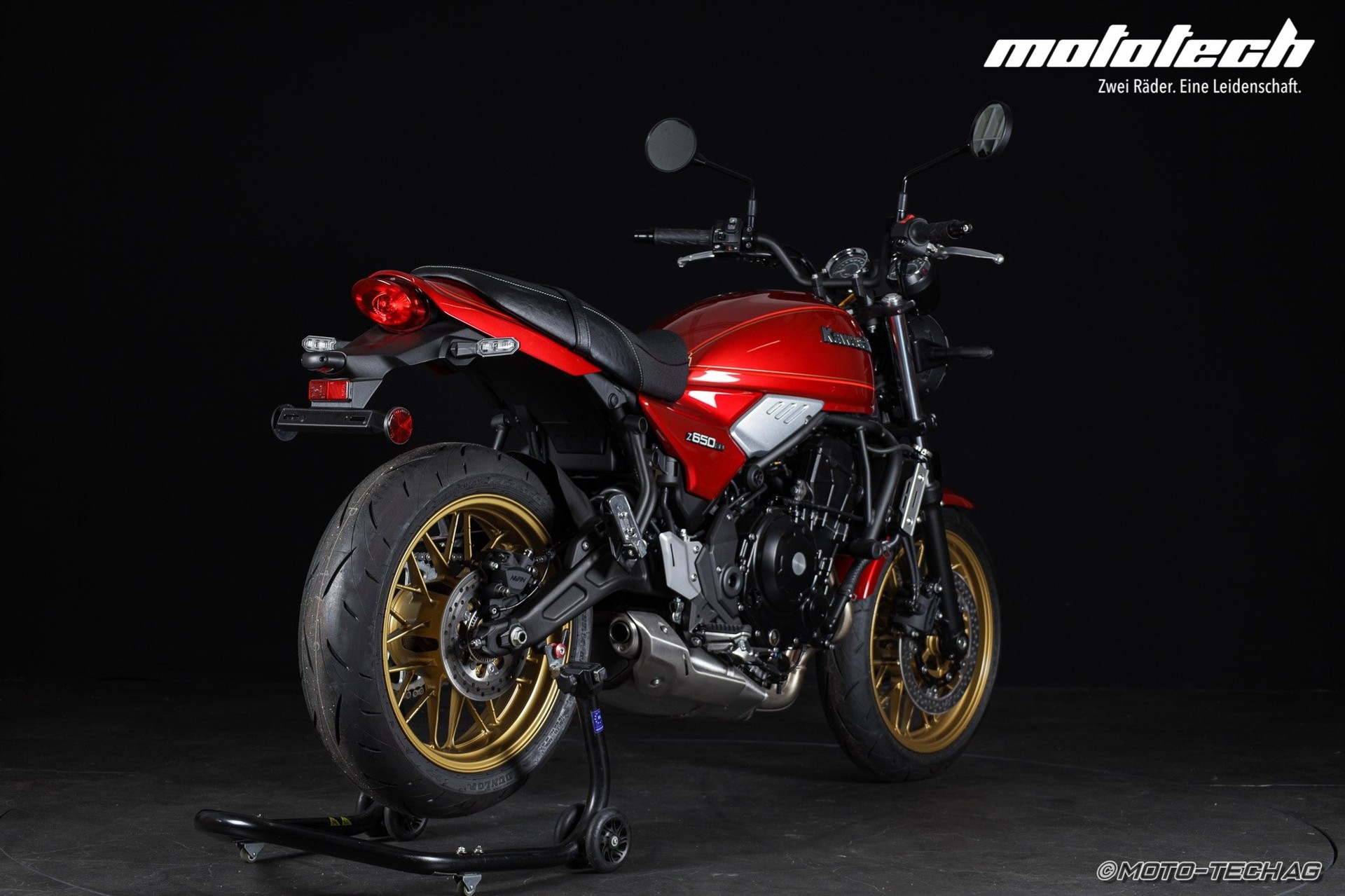 KAWASAKI Z 650 RS (35kW)-showroom-element-2