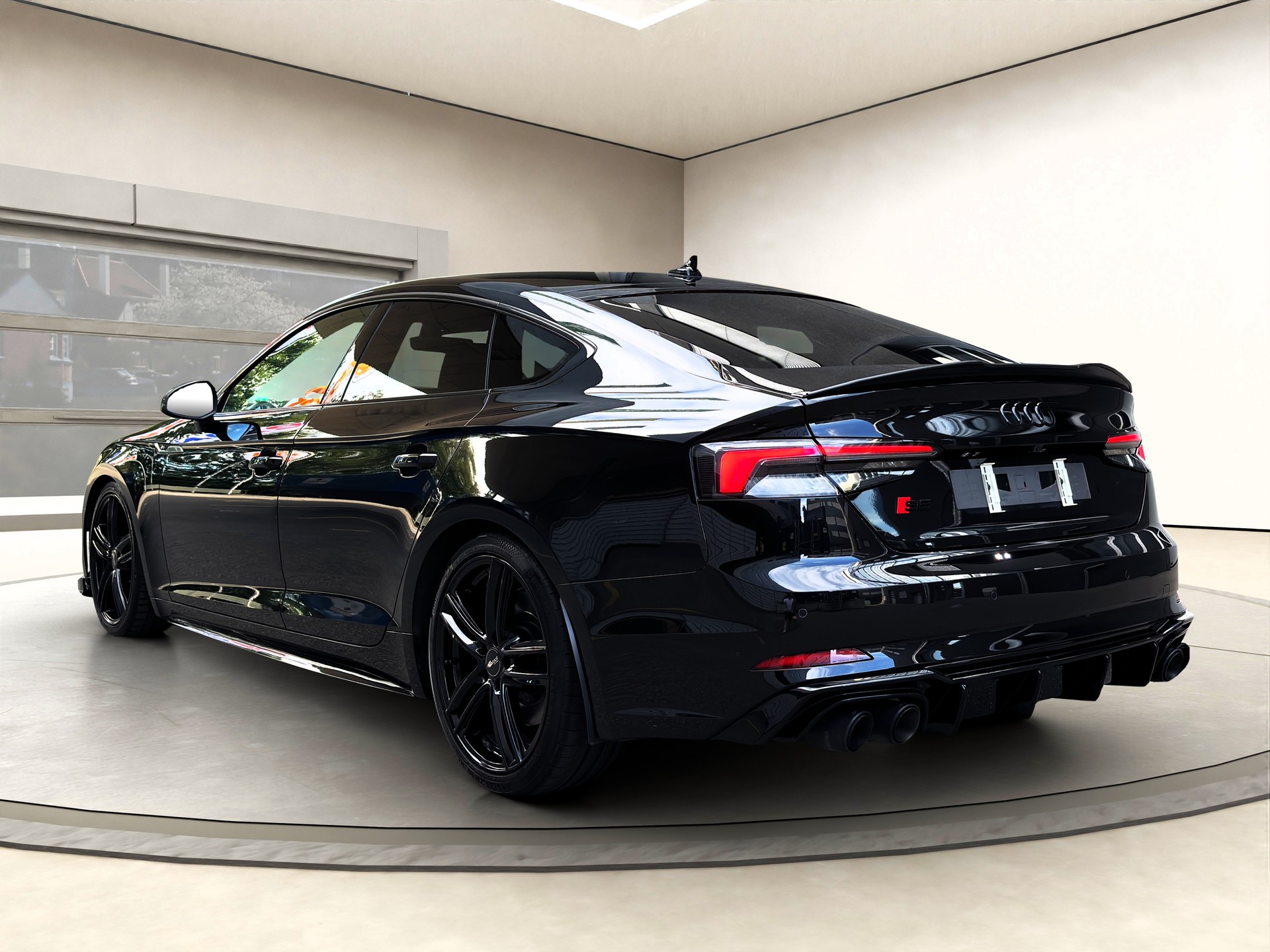 AUDI S5 Sportback 3.0 TFSI quattro tiptronic❗BLACK-EDITION❗✅CH-Fahrzeug & 8-fach bereift✅-image-6