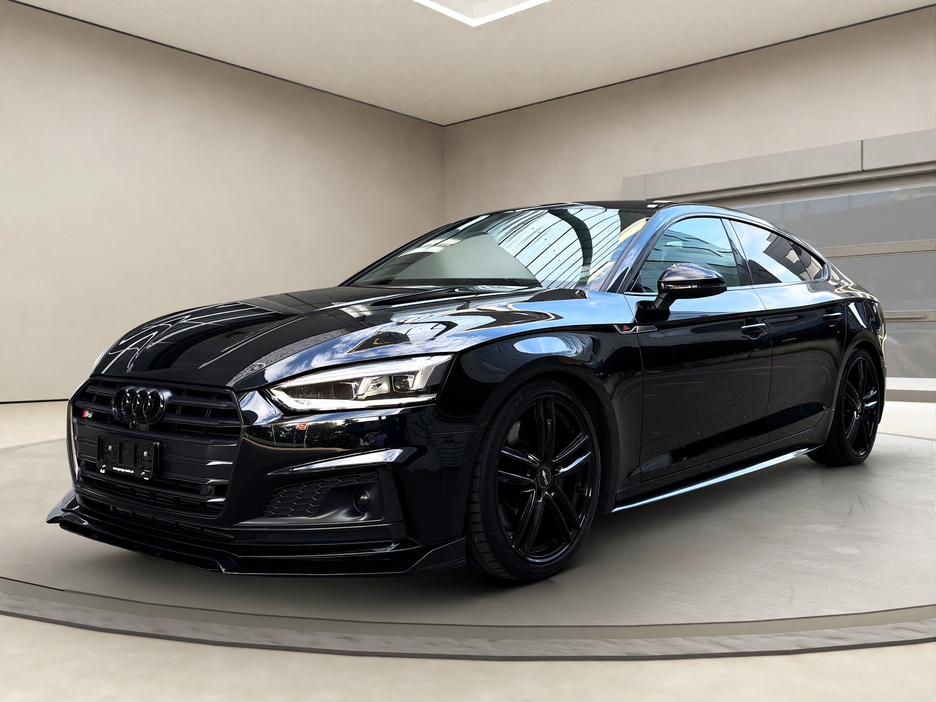 AUDI S5 Sportback 3.0 TFSI quattro tiptronic❗BLACK-EDITION❗✅CH-Fahrzeug & 8-fach bereift✅-image-2