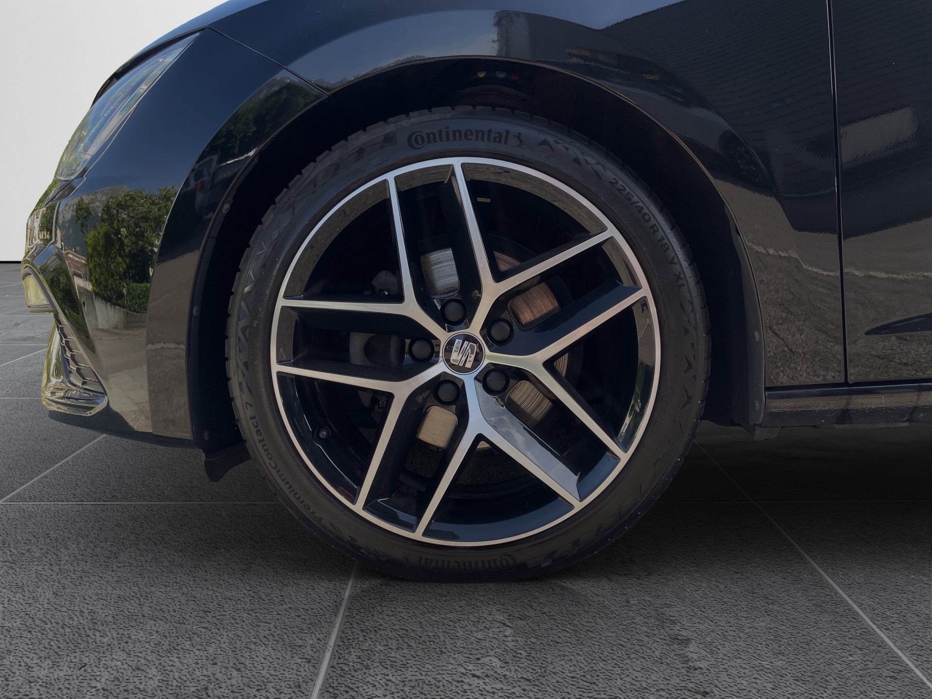 SEAT Leon 1.5 TSI EVO SWISS FR-image-19