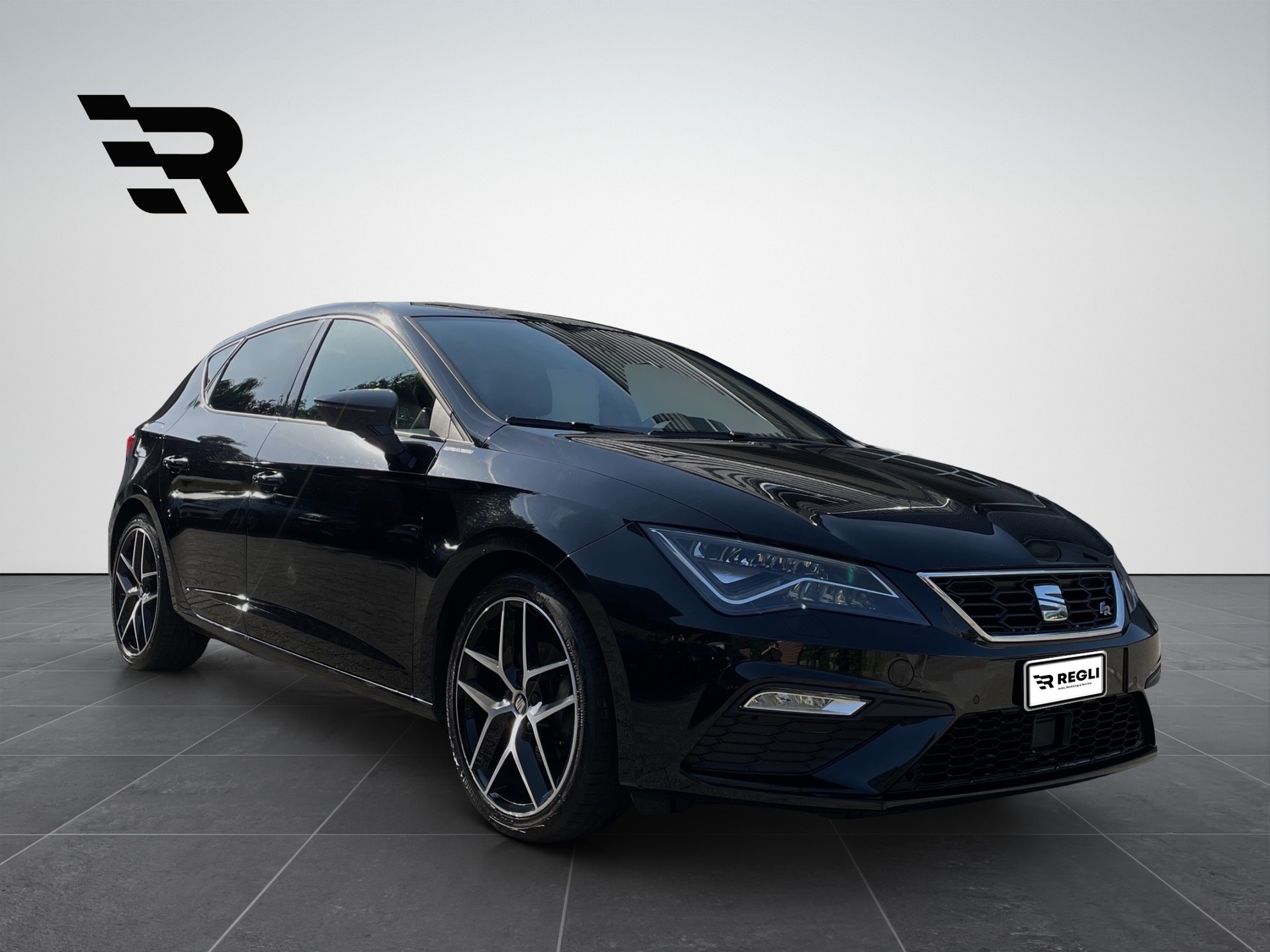 SEAT Leon 1.5 TSI EVO SWISS FR-image-6