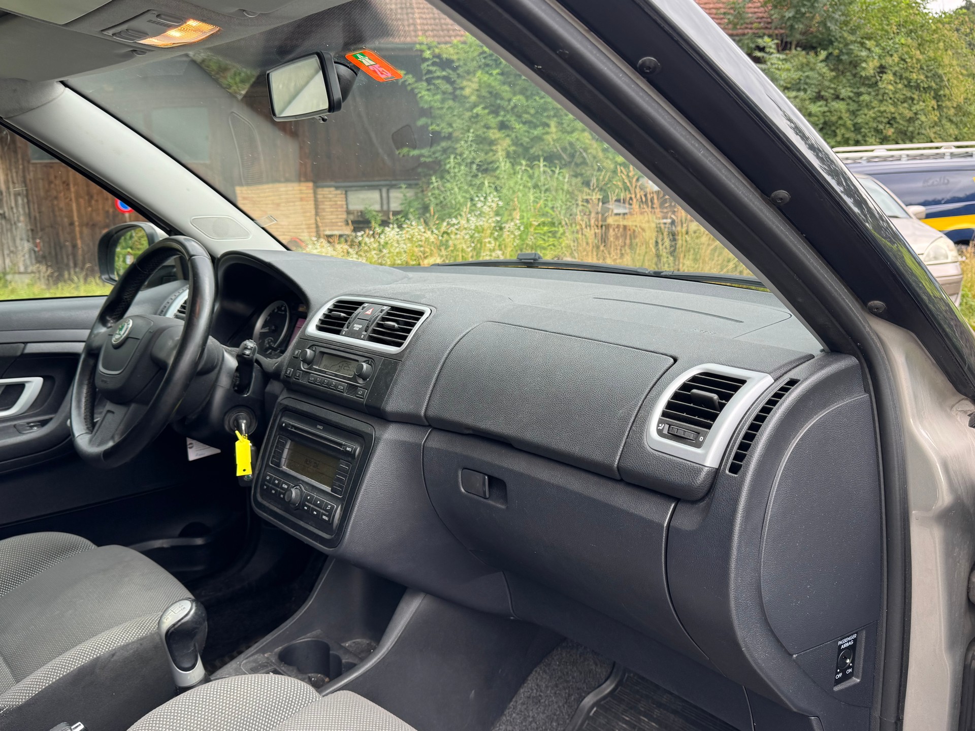SKODA Fabia 1.4 Elegance-image-2