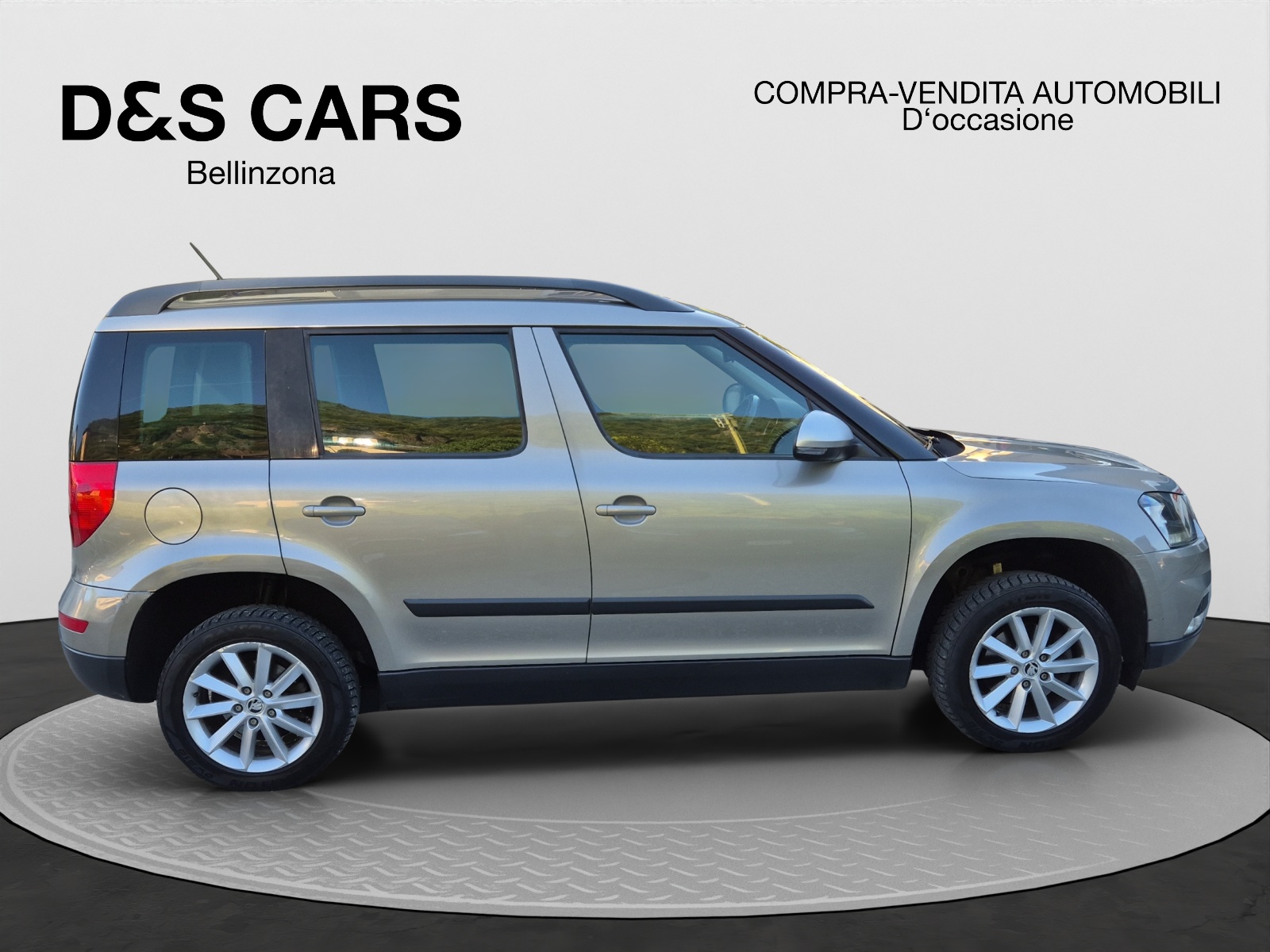 SKODA Yeti 2.0 TDI Active Outdoor 4x4 DSG-image-6