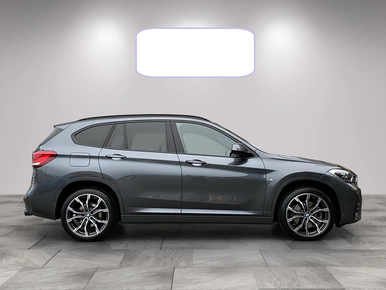 BMW 25i xDrive-image-0