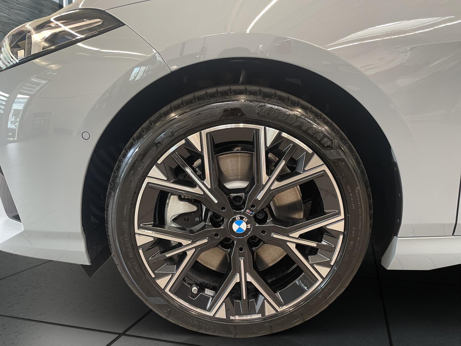 BMW 123 xDrive M Sport-image-8