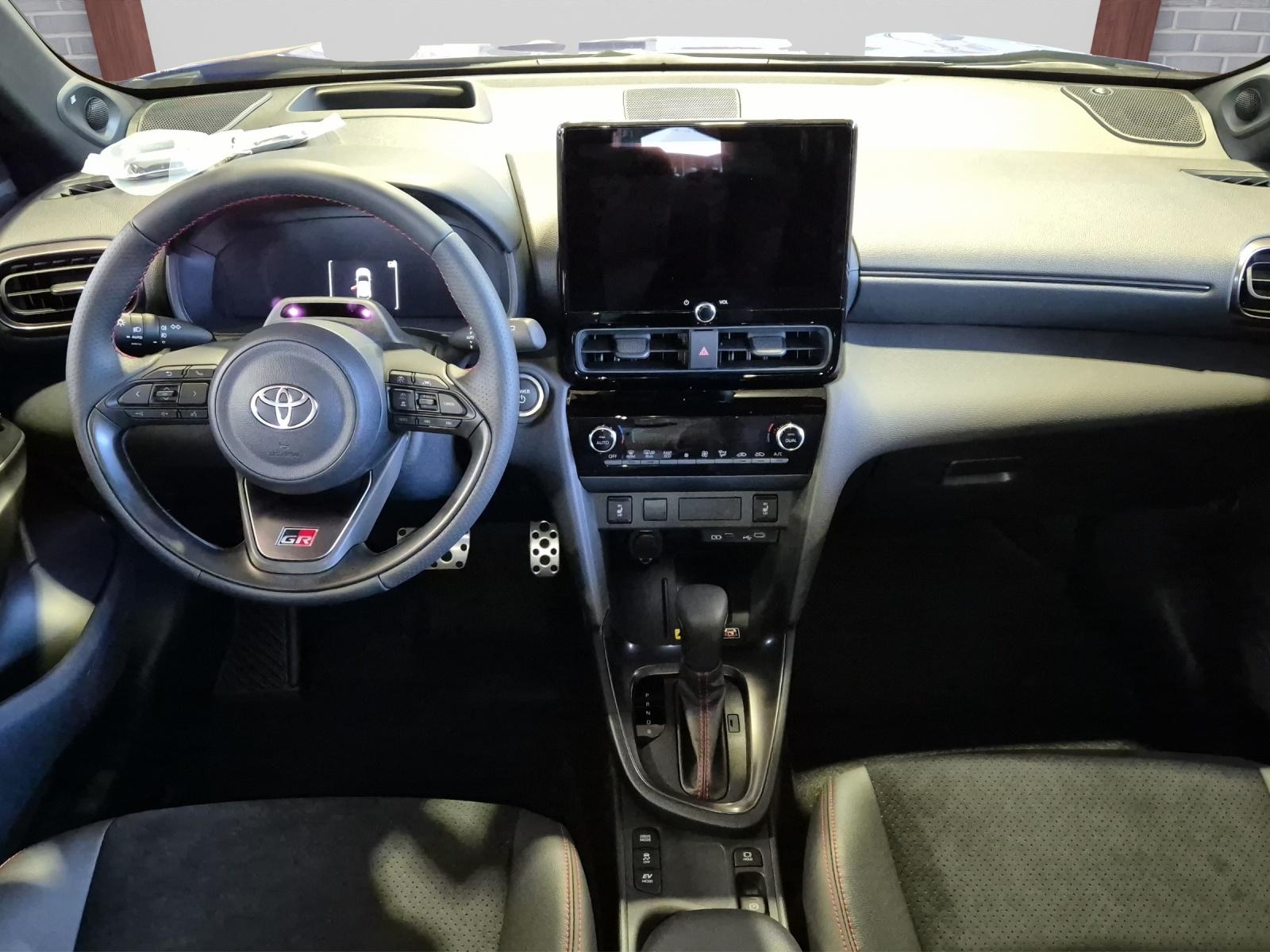 TOYOTA Yaris Cross 1.5 VVT-i HSD GR Sport-image-8