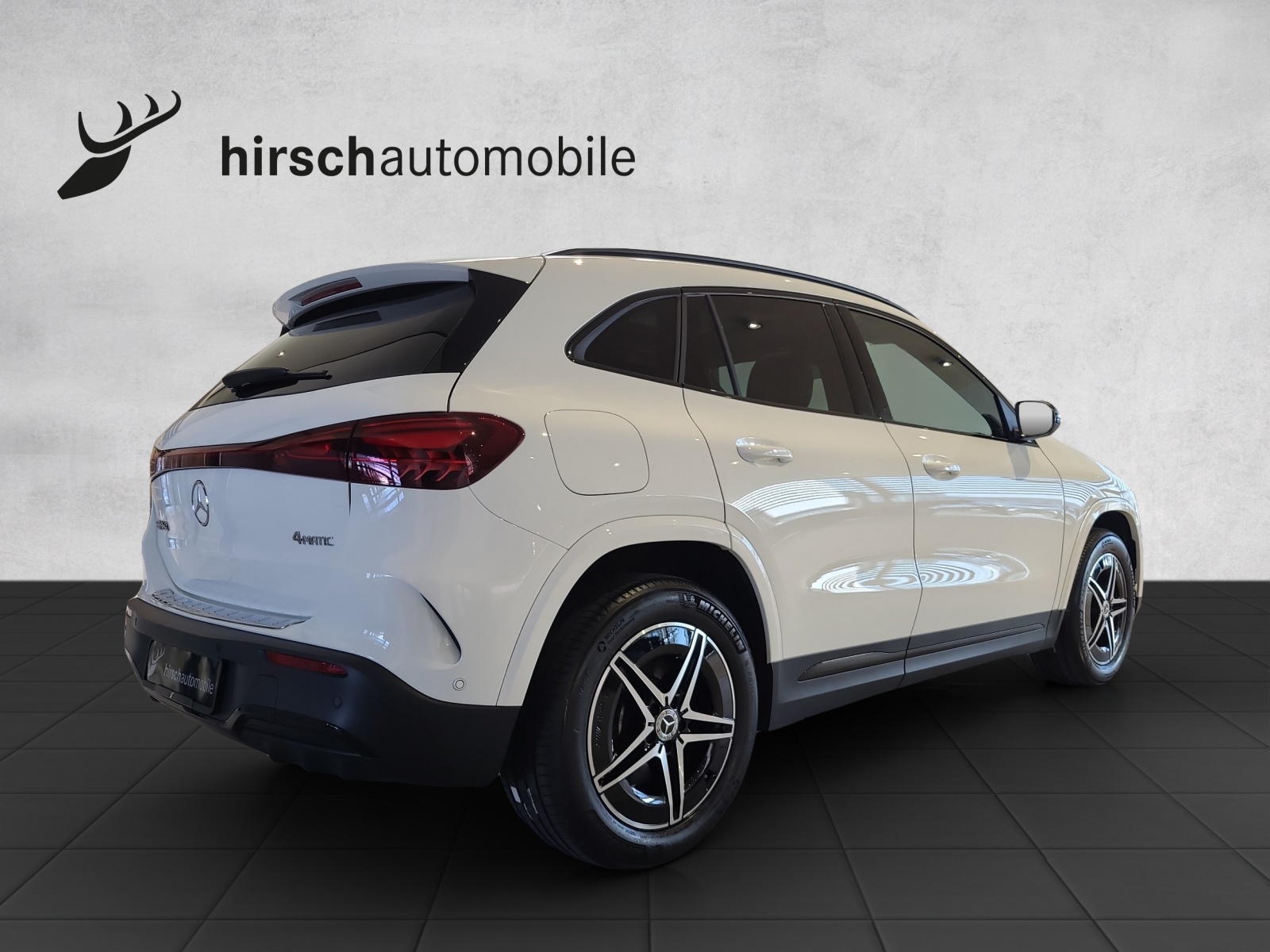 MERCEDES-BENZ EQA 350 66,5 kWh 4Matic Swiss Star-image-3