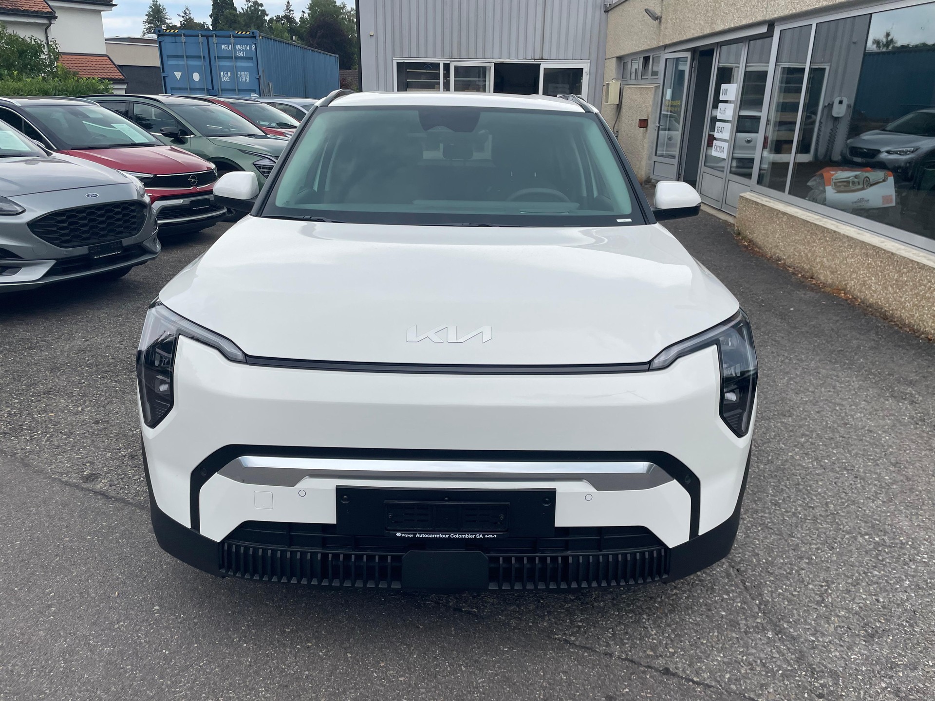 KIA EV3 81 kWh Earth+-image-7