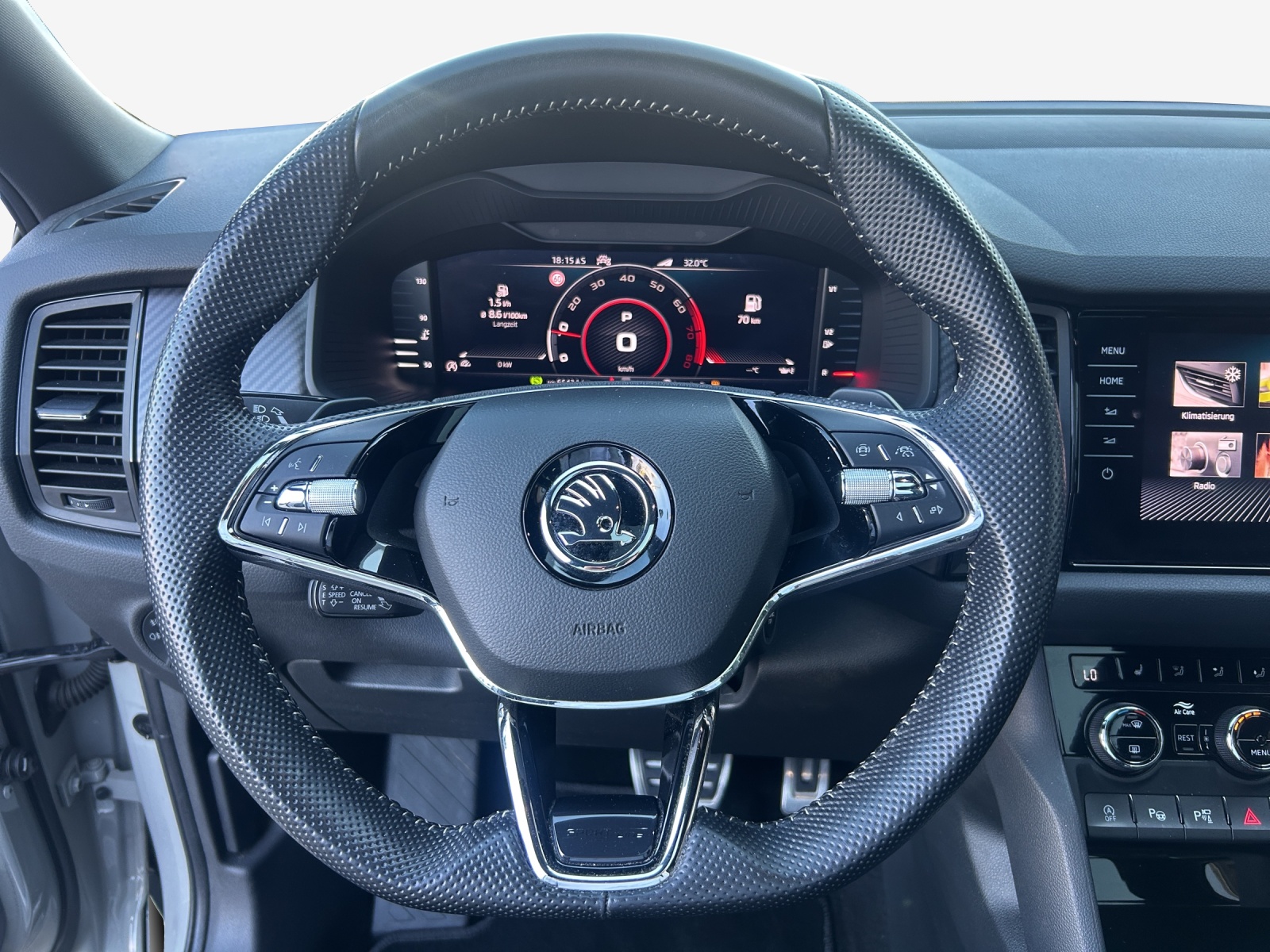 SKODA Kodiaq 2.0 TSI 4x4 SportLine-image-9