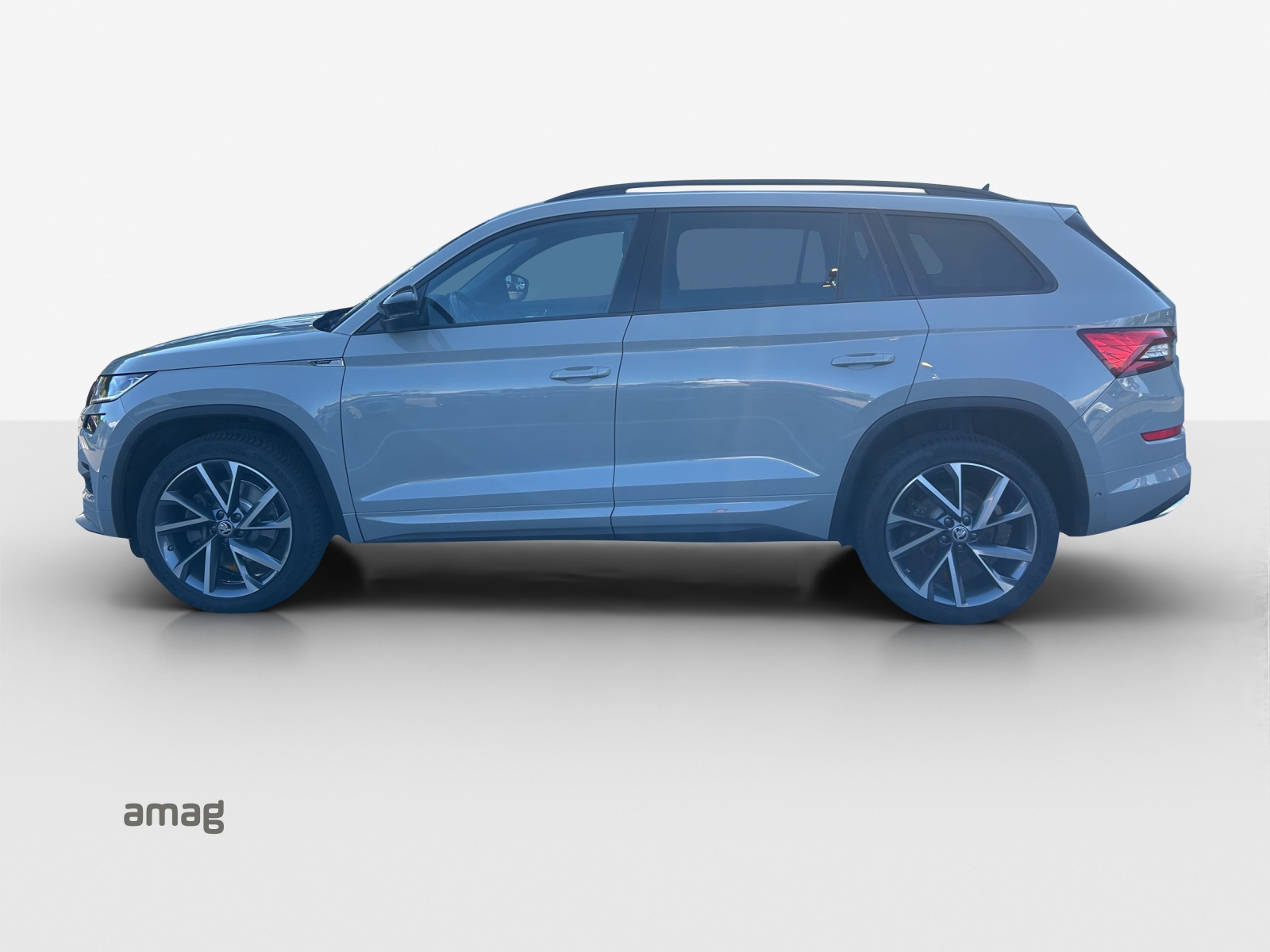 SKODA Kodiaq 2.0 TSI 4x4 SportLine-image-1