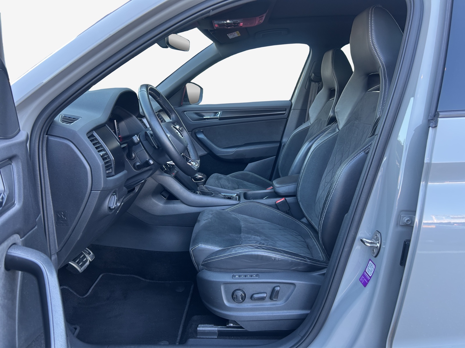 SKODA Kodiaq 2.0 TSI 4x4 SportLine-image-7