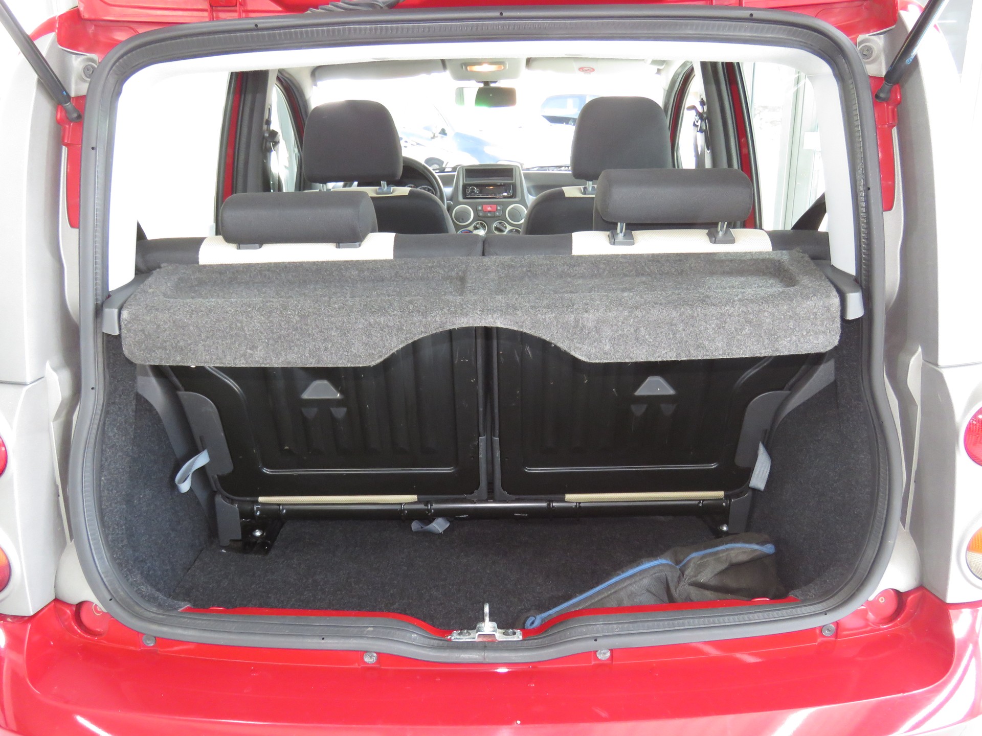 FIAT Panda 1.3 16V JTD Cross 4x4-image-9