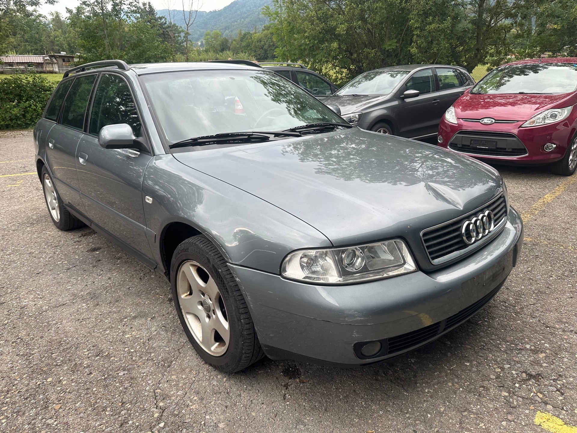AUDI A4 Avant 1.9 TDI quattro Ambition-image-1