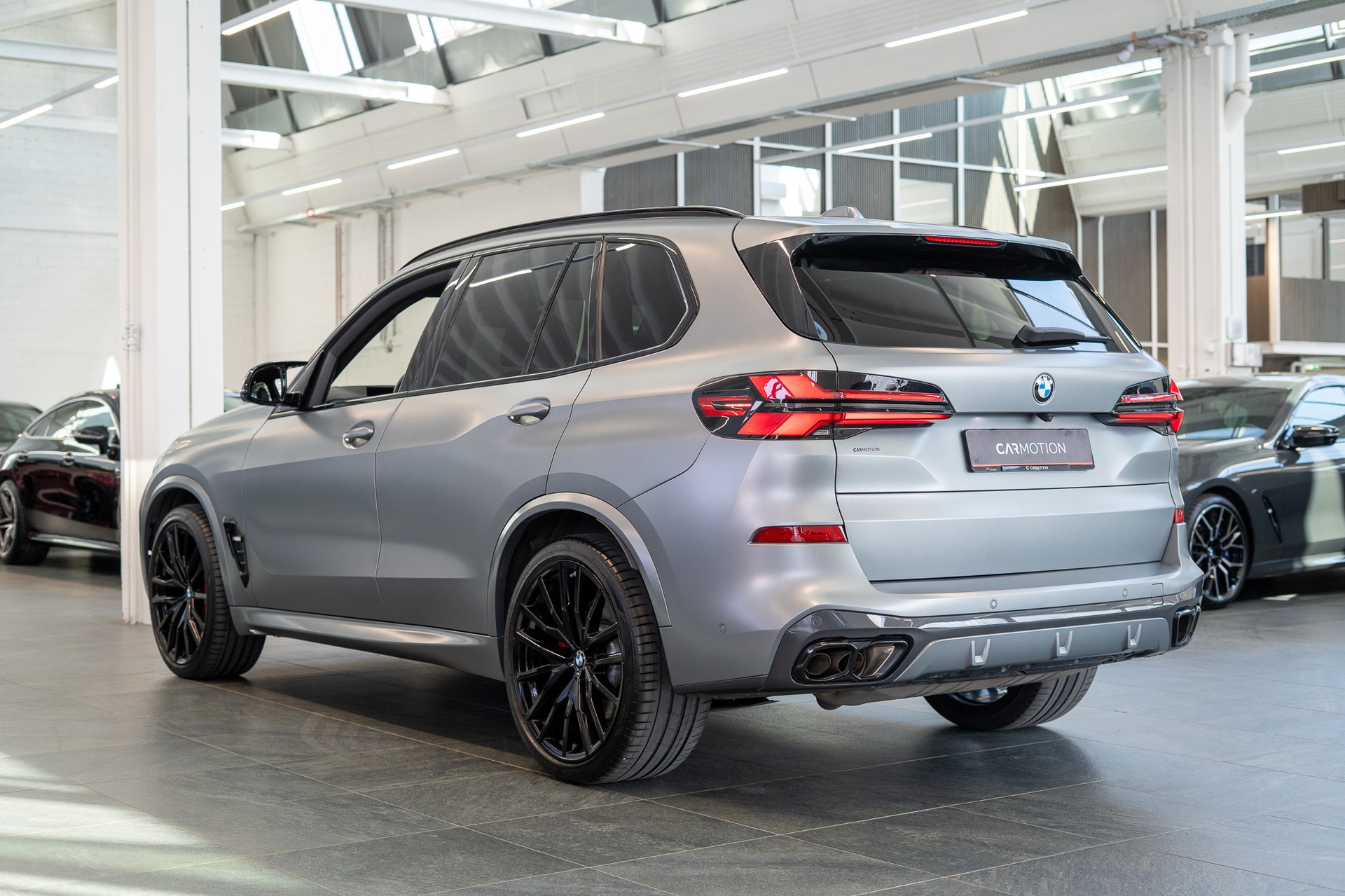 BMW X5 48V M60i xDrive M Sport Pro / Panorama-Schiebdach / Head-Up Display / Harman Kardon-showroom-element-3
