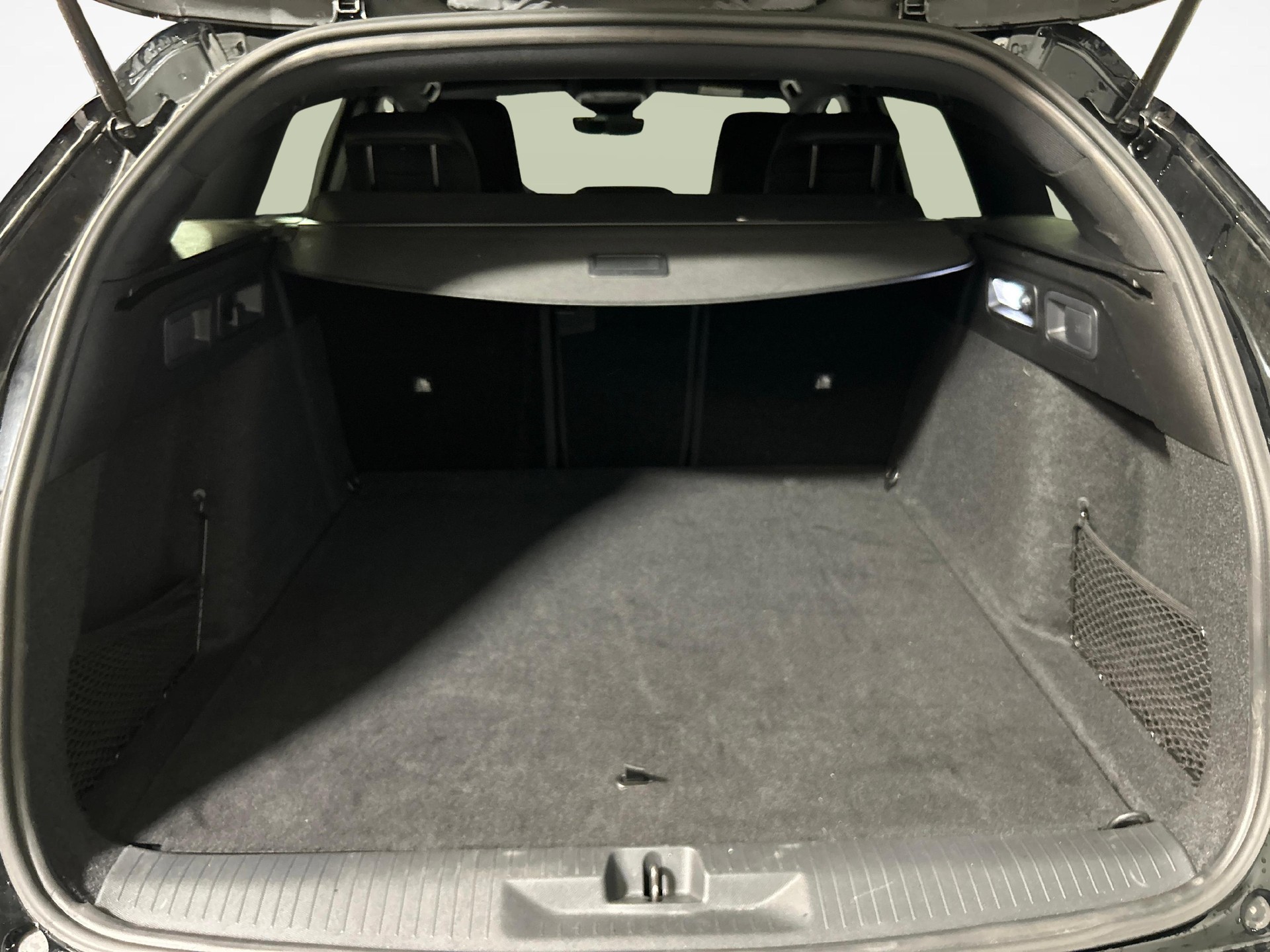OPEL Astra Sports Tourer 1.6 T PHEV 225 GSe-image-11