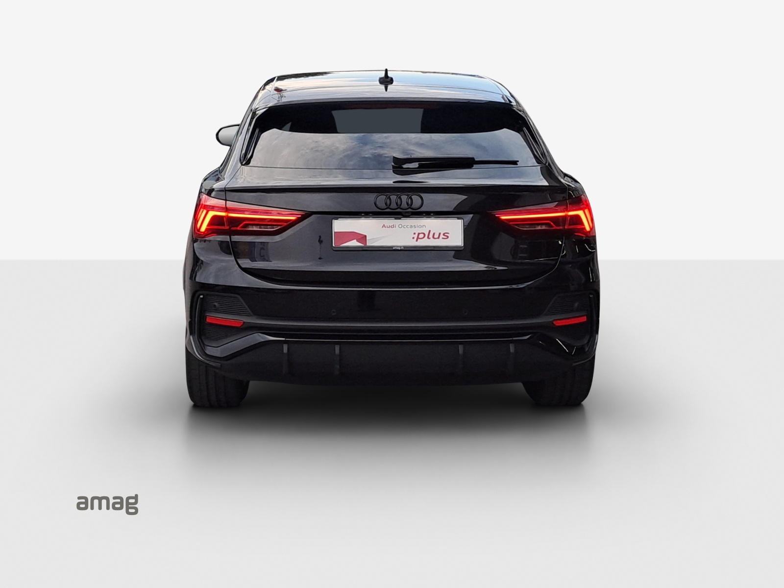 AUDI Q3 Sportback 35 TFSI S line Attraction S-tronic-image-3
