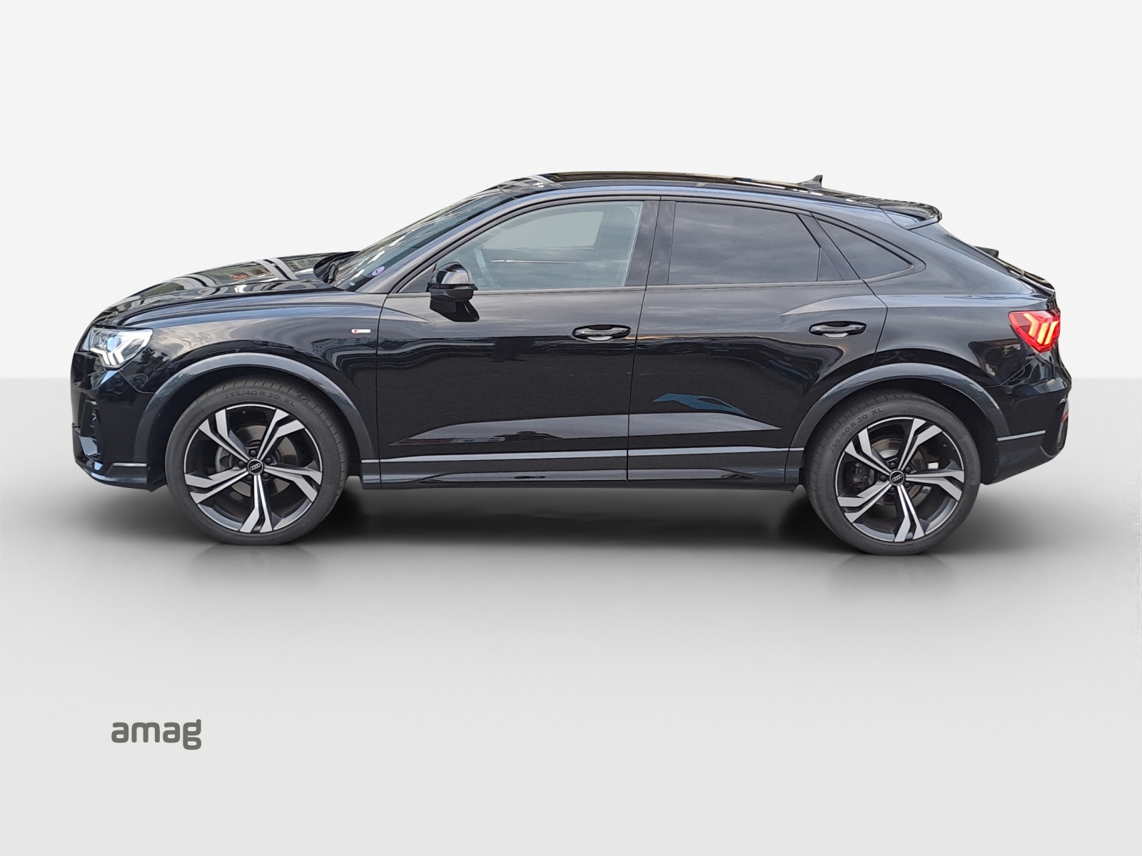AUDI Q3 Sportback 35 TFSI S line Attraction S-tronic-image-1