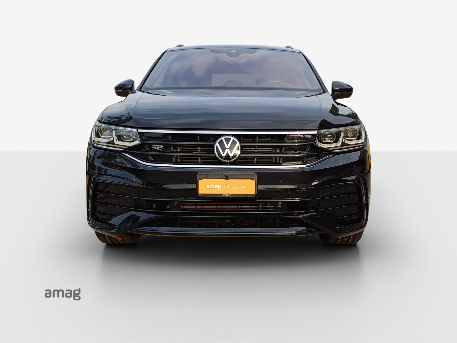 VW Tiguan 2.0TSI R-Line 4Motion DSG-image-6