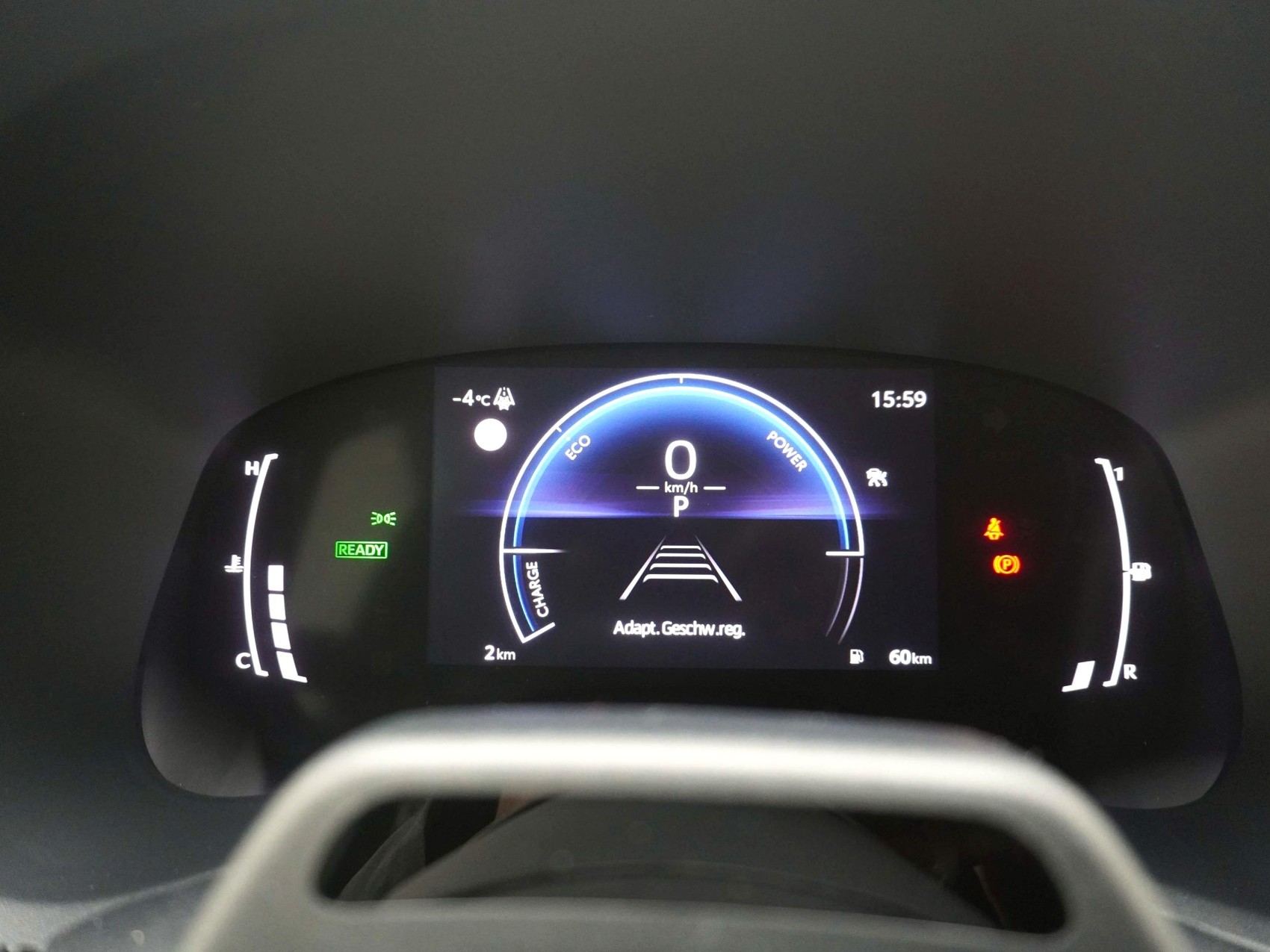 TOYOTA Aygo X 1.5 VVT-i HSD Comfort-image-10