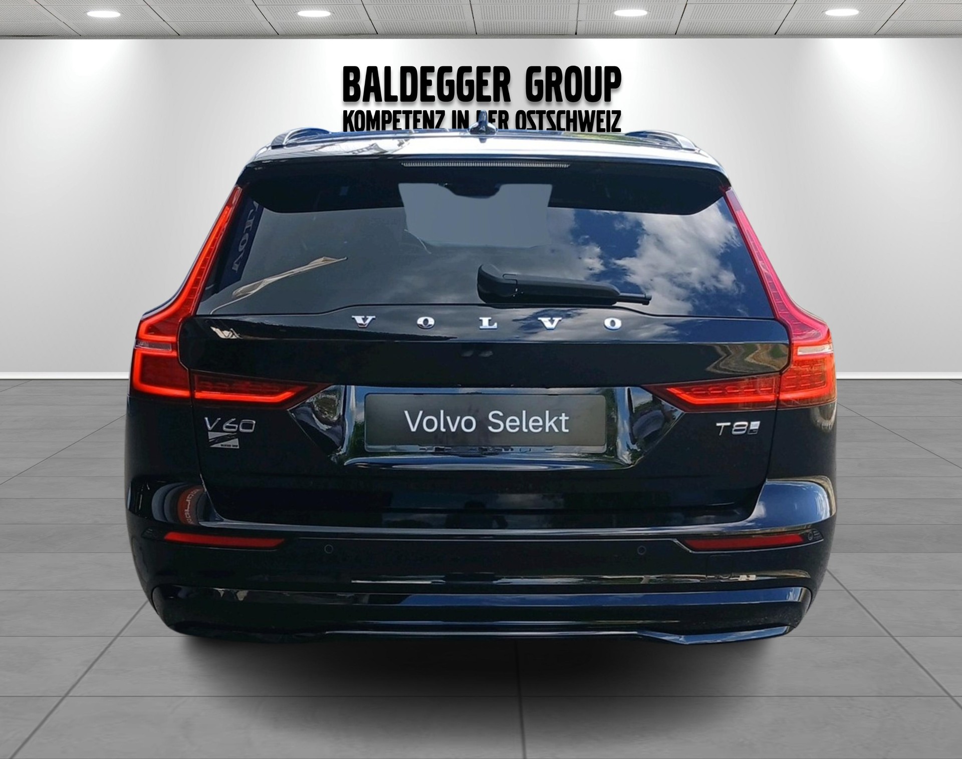 VOLVO V60 2.0 T8 TE Ultra Dark eAWD-image-9