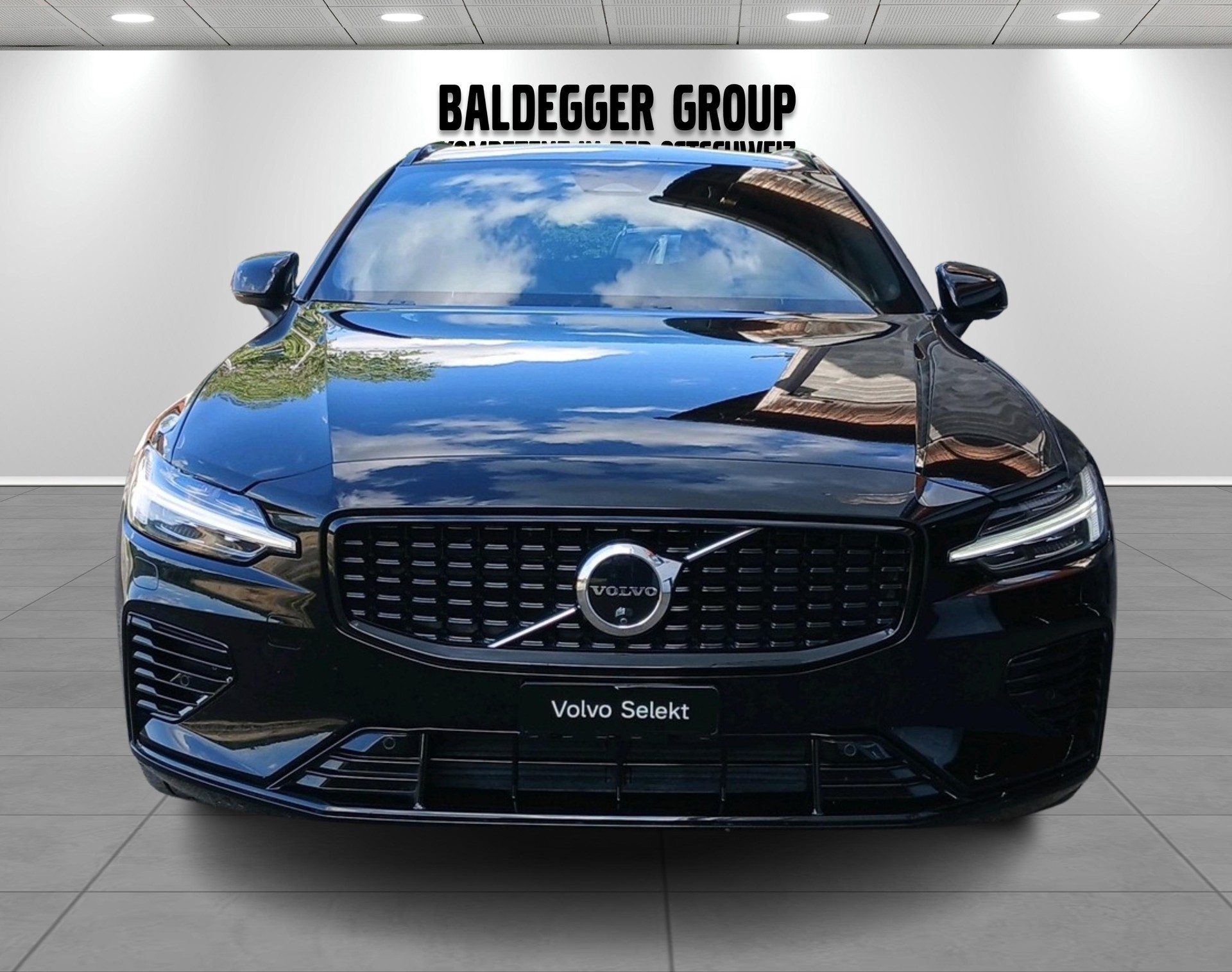 VOLVO V60 2.0 T8 TE Ultra Dark eAWD-image-7