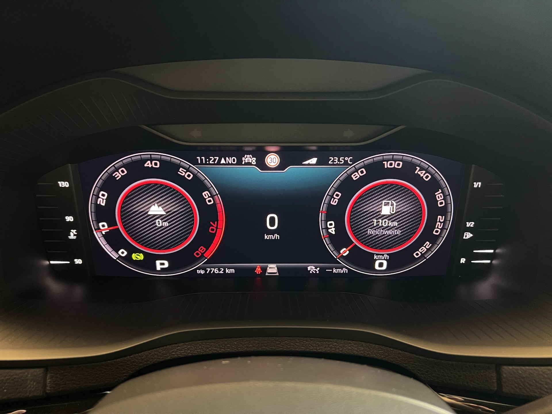 SKODA Karoq 1.5 TSI ACT SportLine DSG-image-9