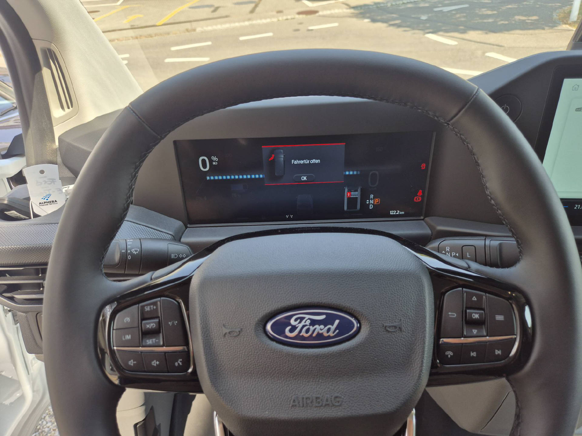 FORD E-Transit C Van 320 L1 Trend 82,5 kWh-image-11
