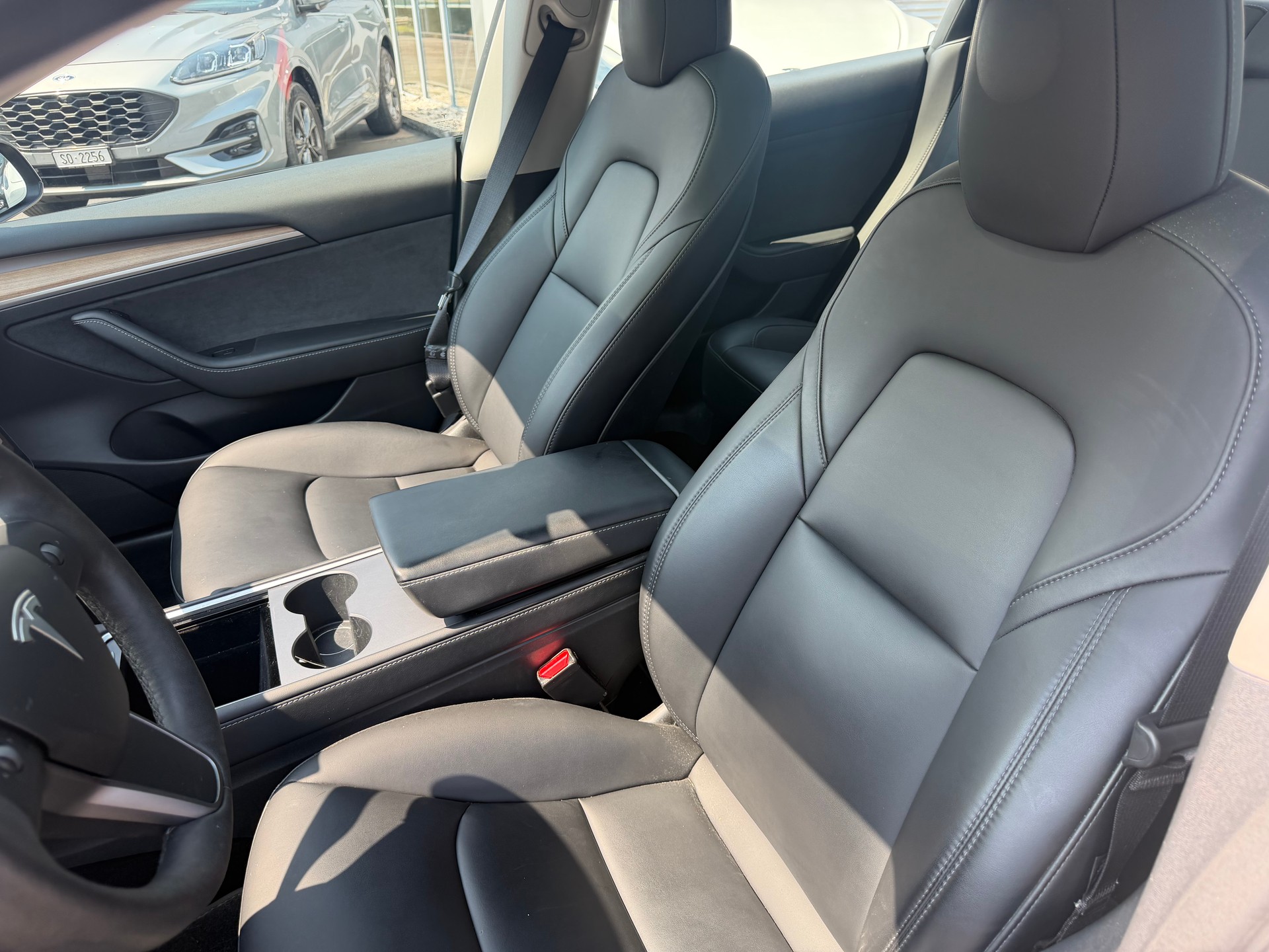 TESLA Model 3 Long Range Dual Motor AWD-image-12