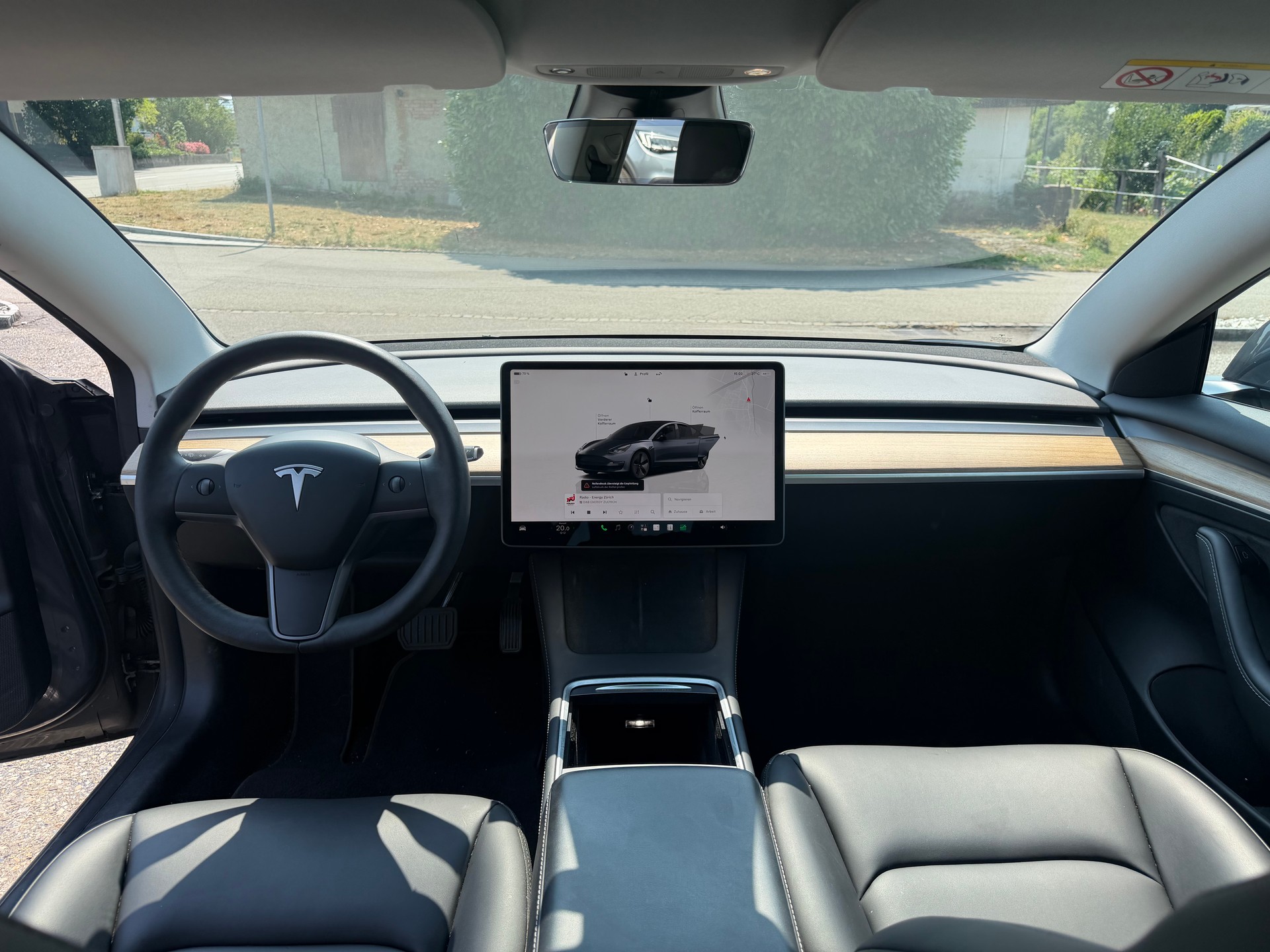 TESLA Model 3 Long Range Dual Motor AWD-image-13