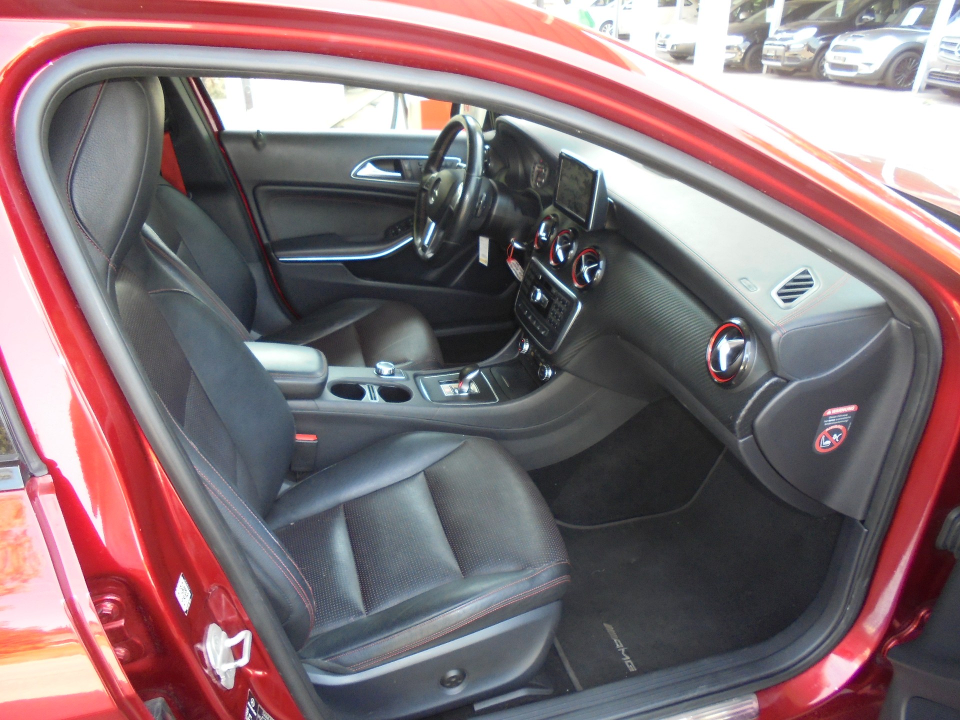 MERCEDES-BENZ A 45 AMG 4Matic Speedshift 7G-DCT-image-6
