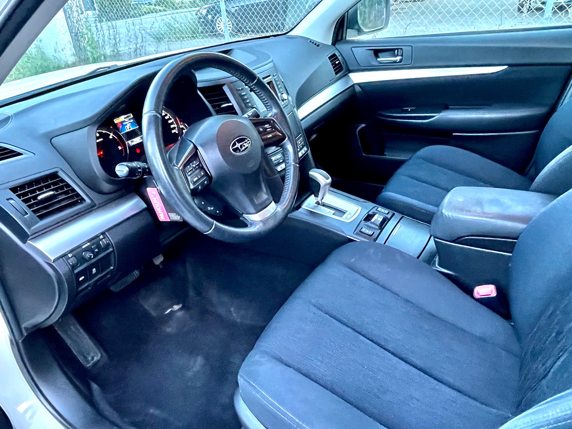 SUBARU Outback 2.0D Limited AWD Lineartronic-image-2