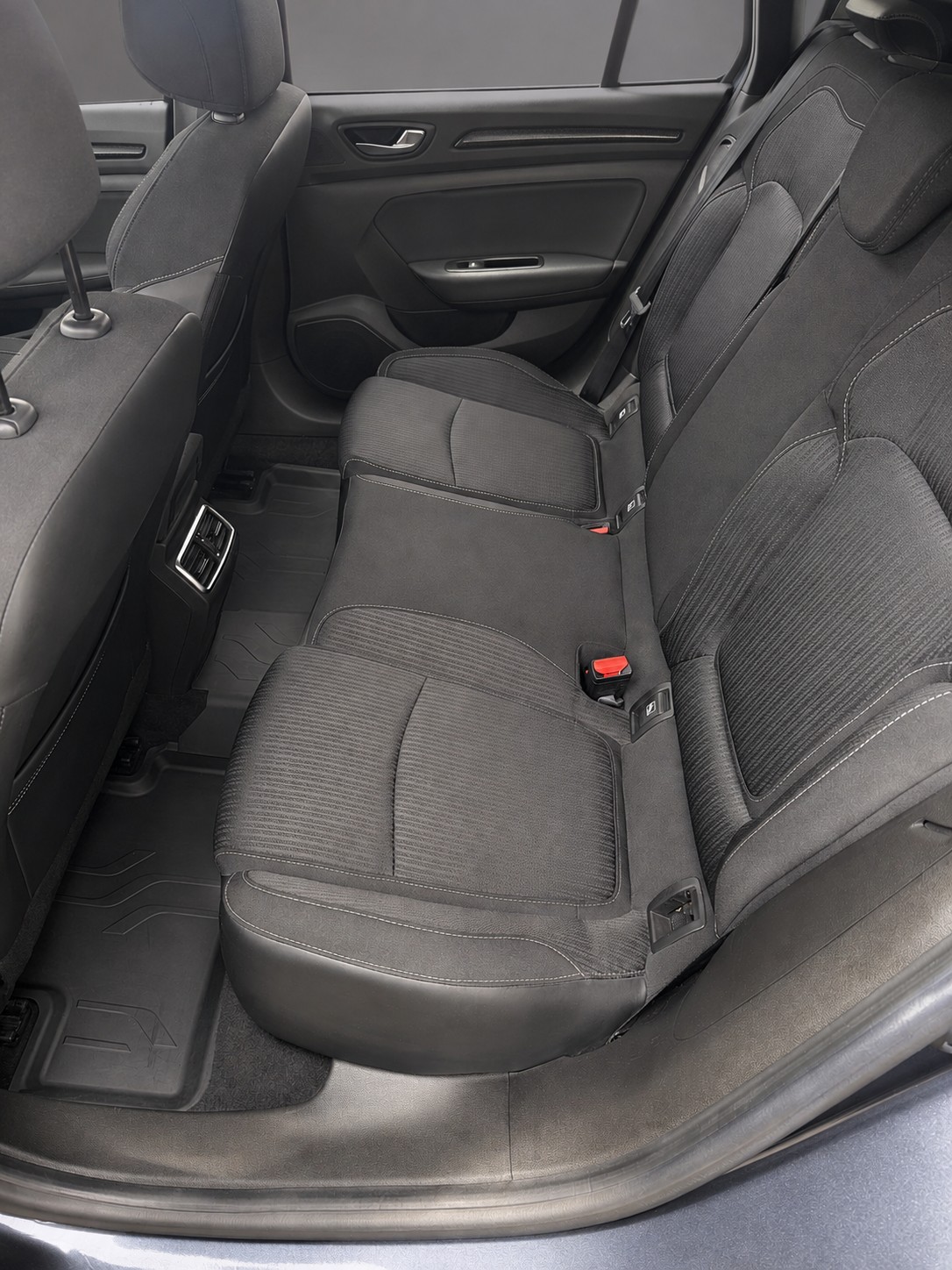 RENAULT Mégane 1.2 16V Turbo Zen EDC-image-8