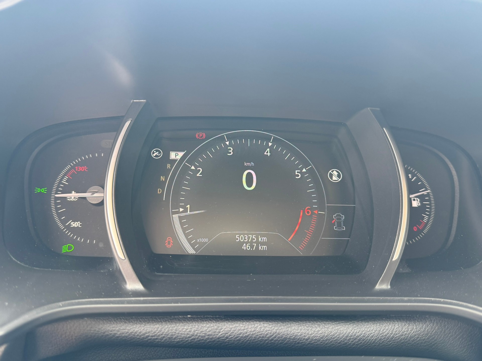 RENAULT Mégane 1.2 16V Turbo Zen EDC-image-13
