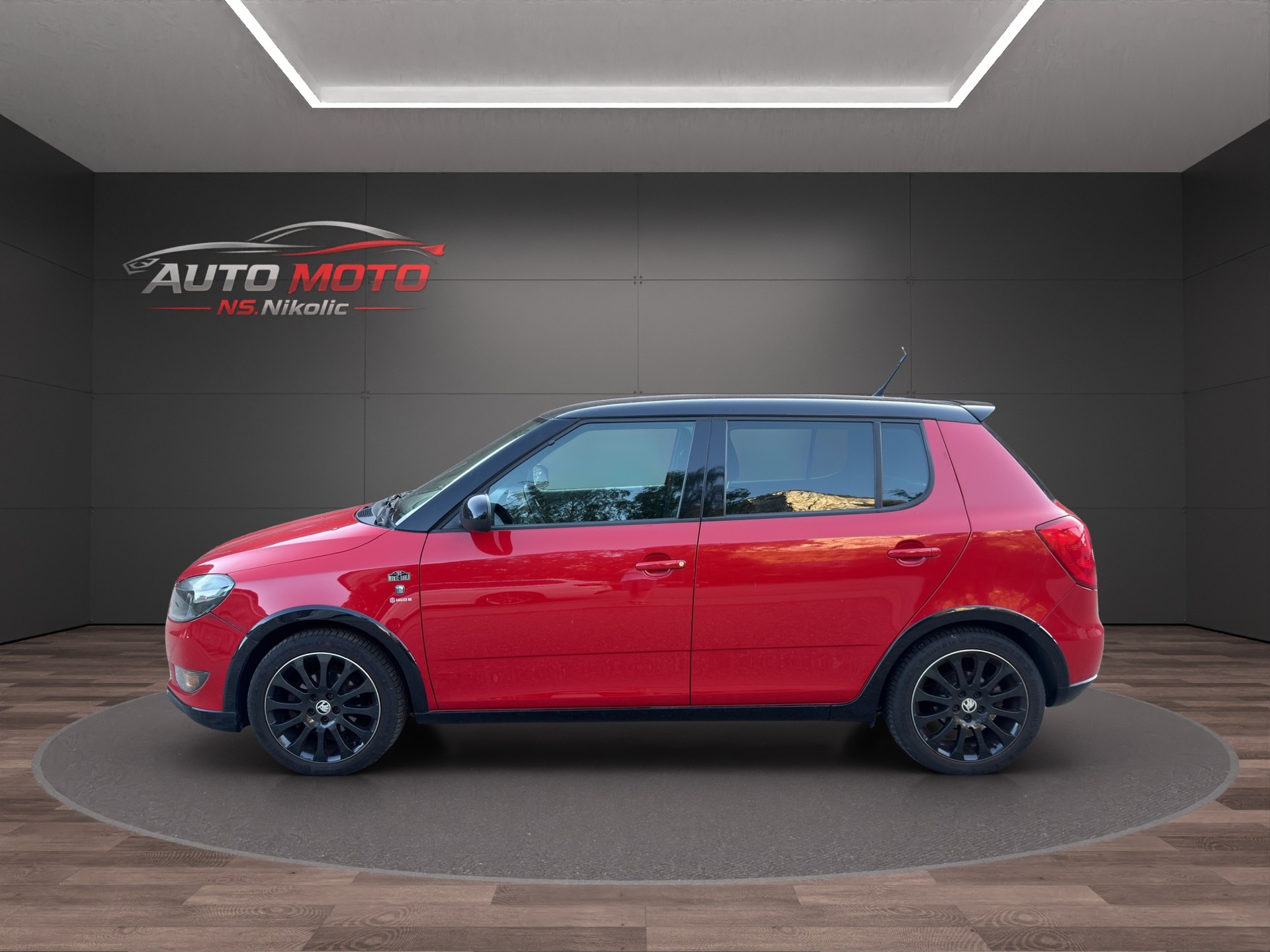 SKODA Fabia 1.2 TSI Monte Carlo-image-4