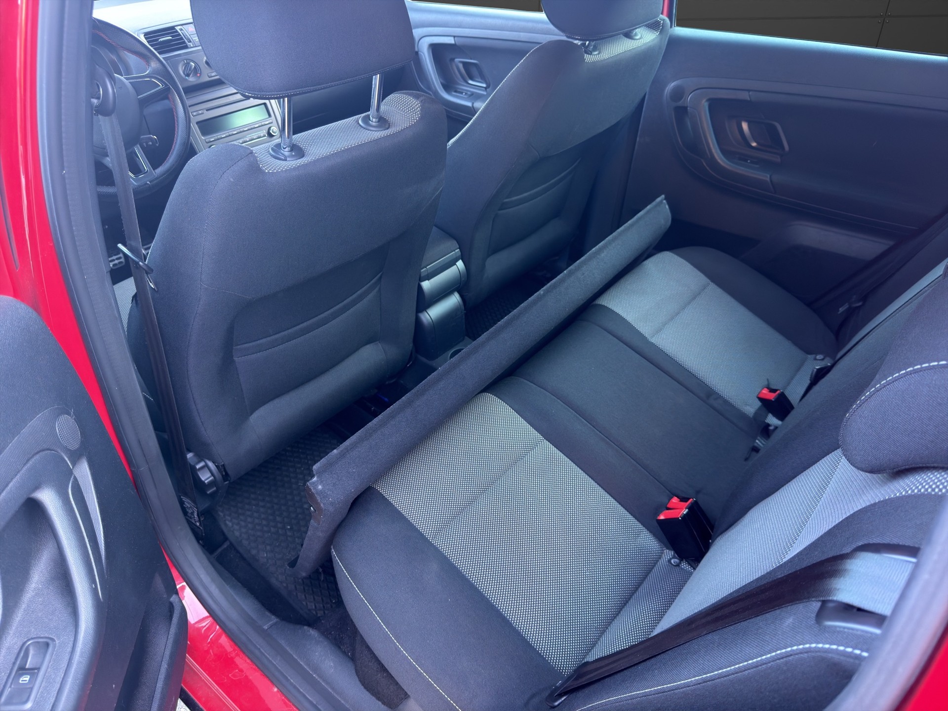 SKODA Fabia 1.2 TSI Monte Carlo-image-12