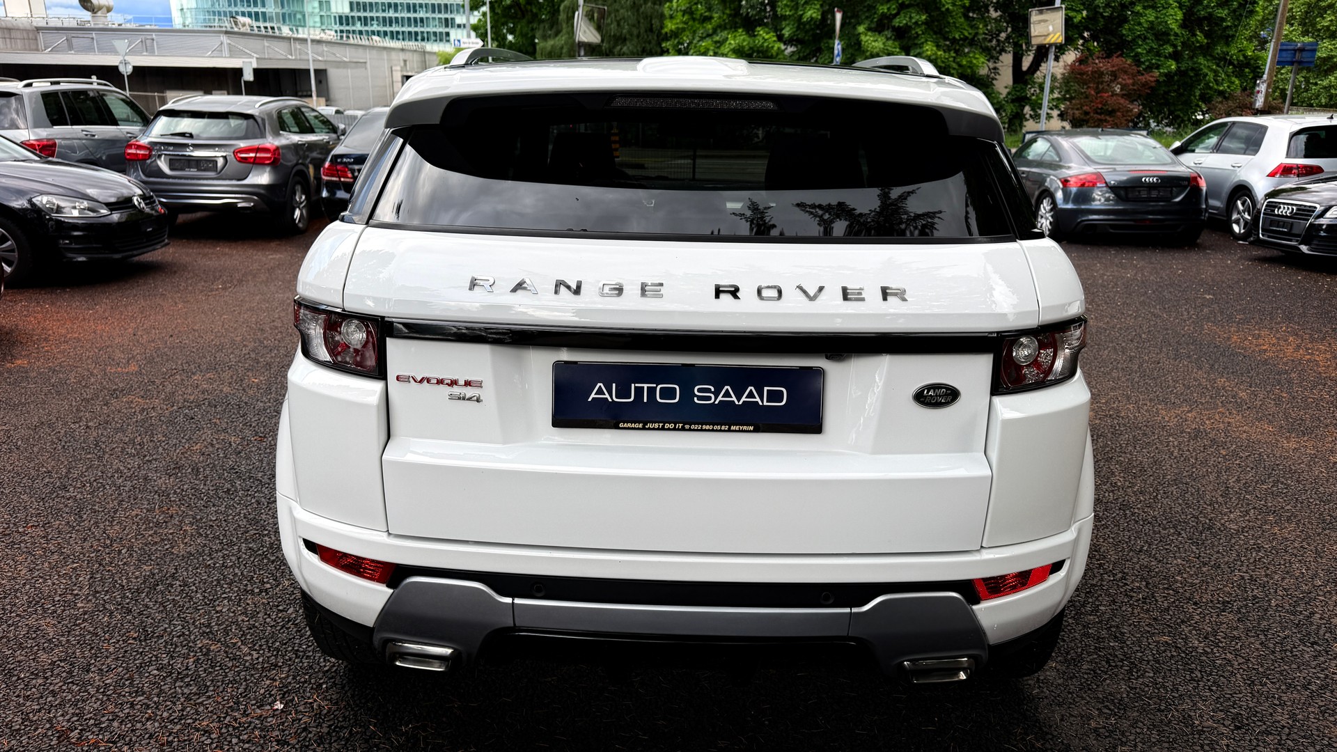 LAND ROVER Range Rover Evoque 2.0 Si4 Dynamic AT9-image-3
