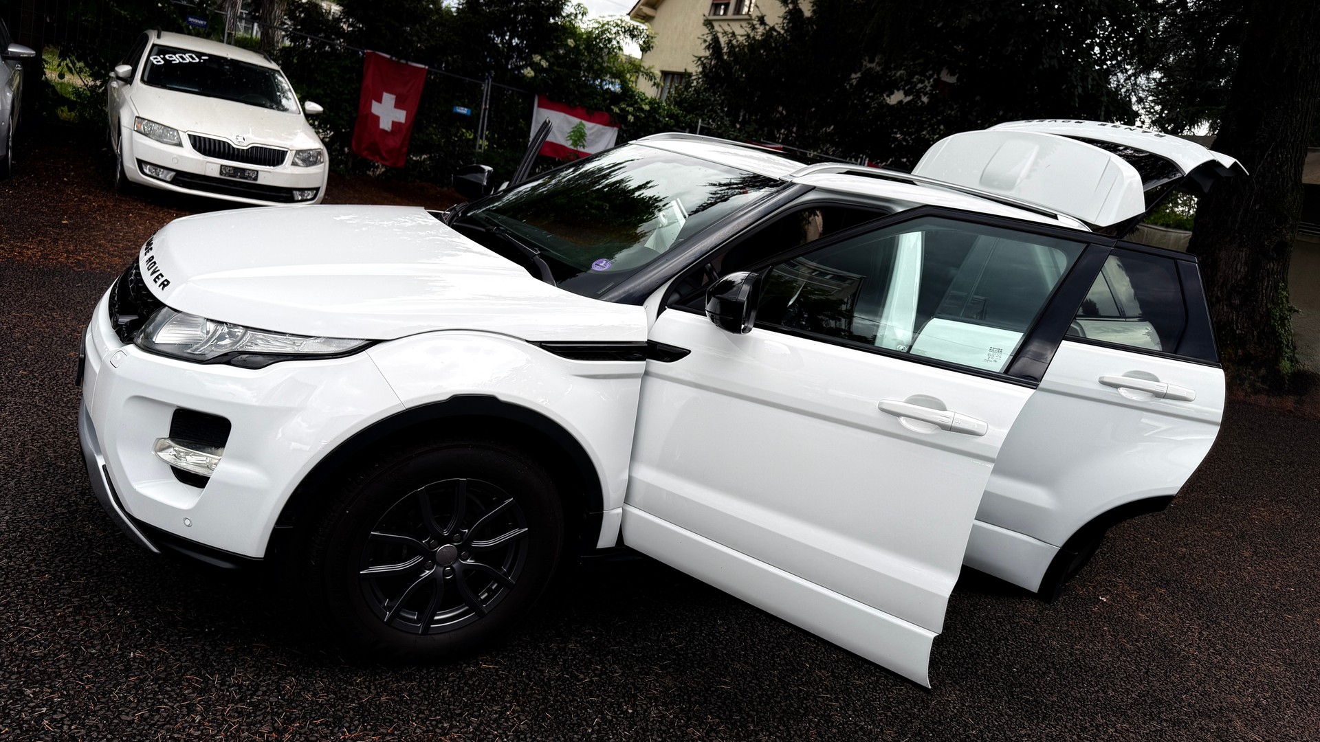 LAND ROVER Range Rover Evoque 2.0 Si4 Dynamic AT9-image-14