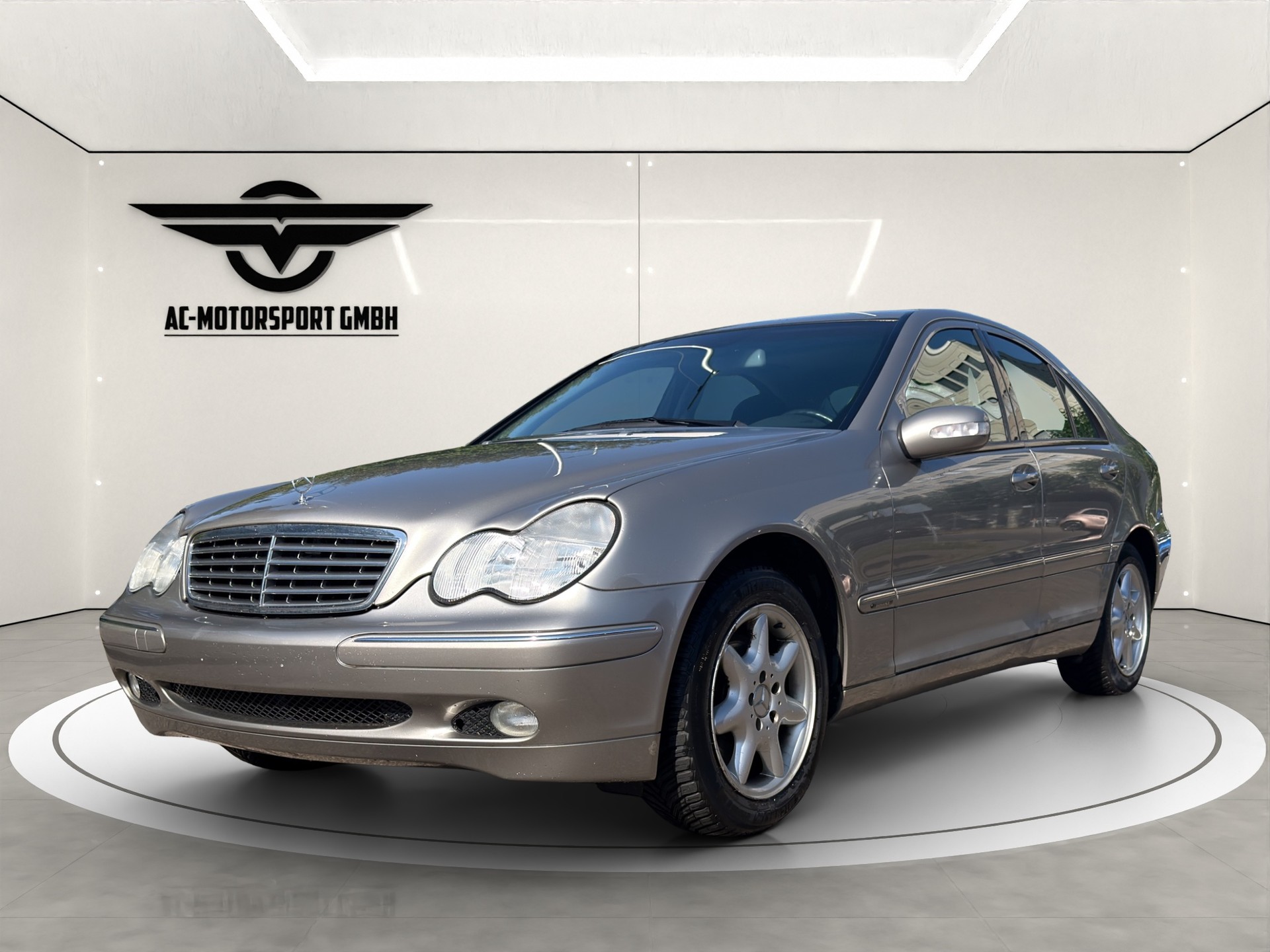 MERCEDES-BENZ C 240 Classic 4Matic Automatic-image-0