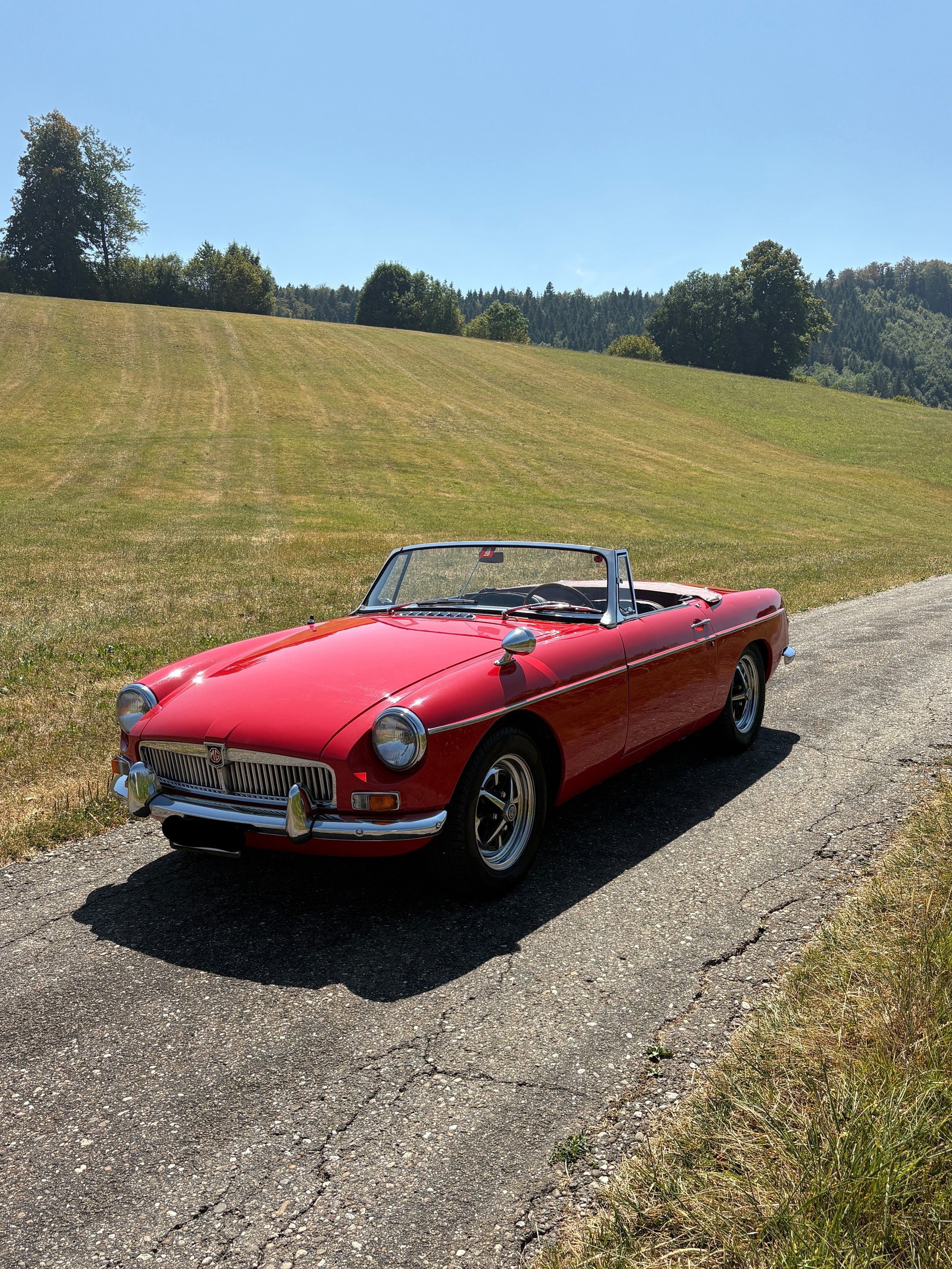 MG MGB-image-0