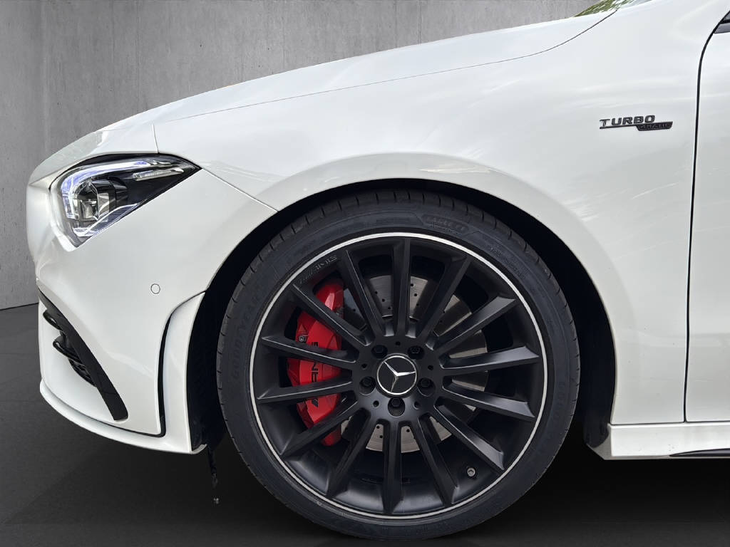 MERCEDES-BENZ CLA 35 AMG 4matic Shooting Brake-image-6