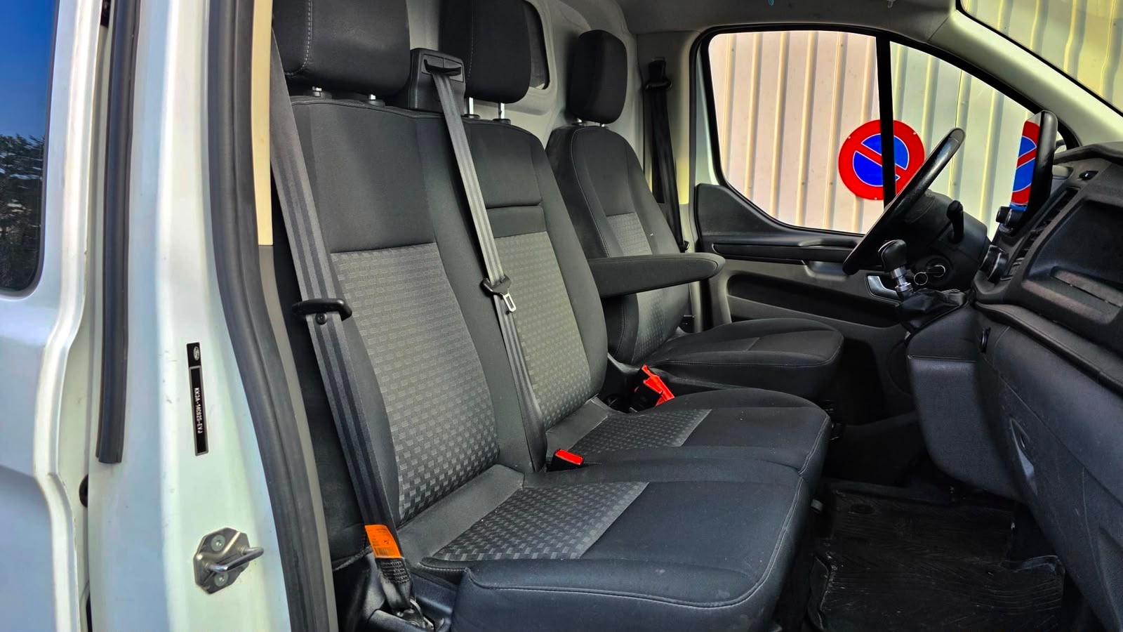 FORD Transit Custom Van 320 L1H1 Trend-image-7