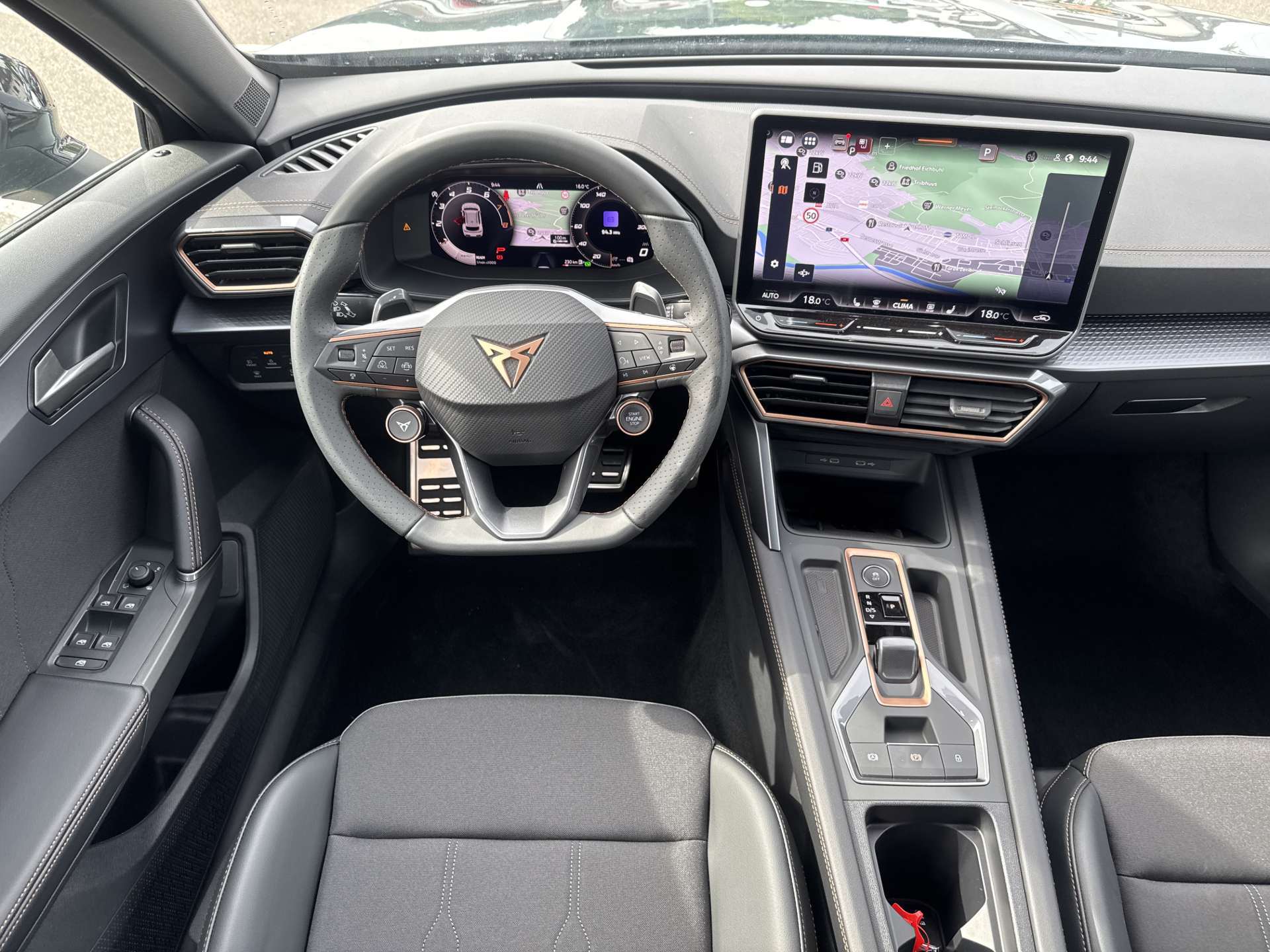 CUPRA Formentor 1.5 TSi DSG-Automat-image-4