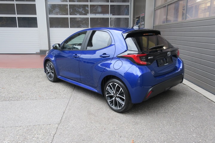 TOYOTA Yaris 1.5 Trend e-CVT-image-4