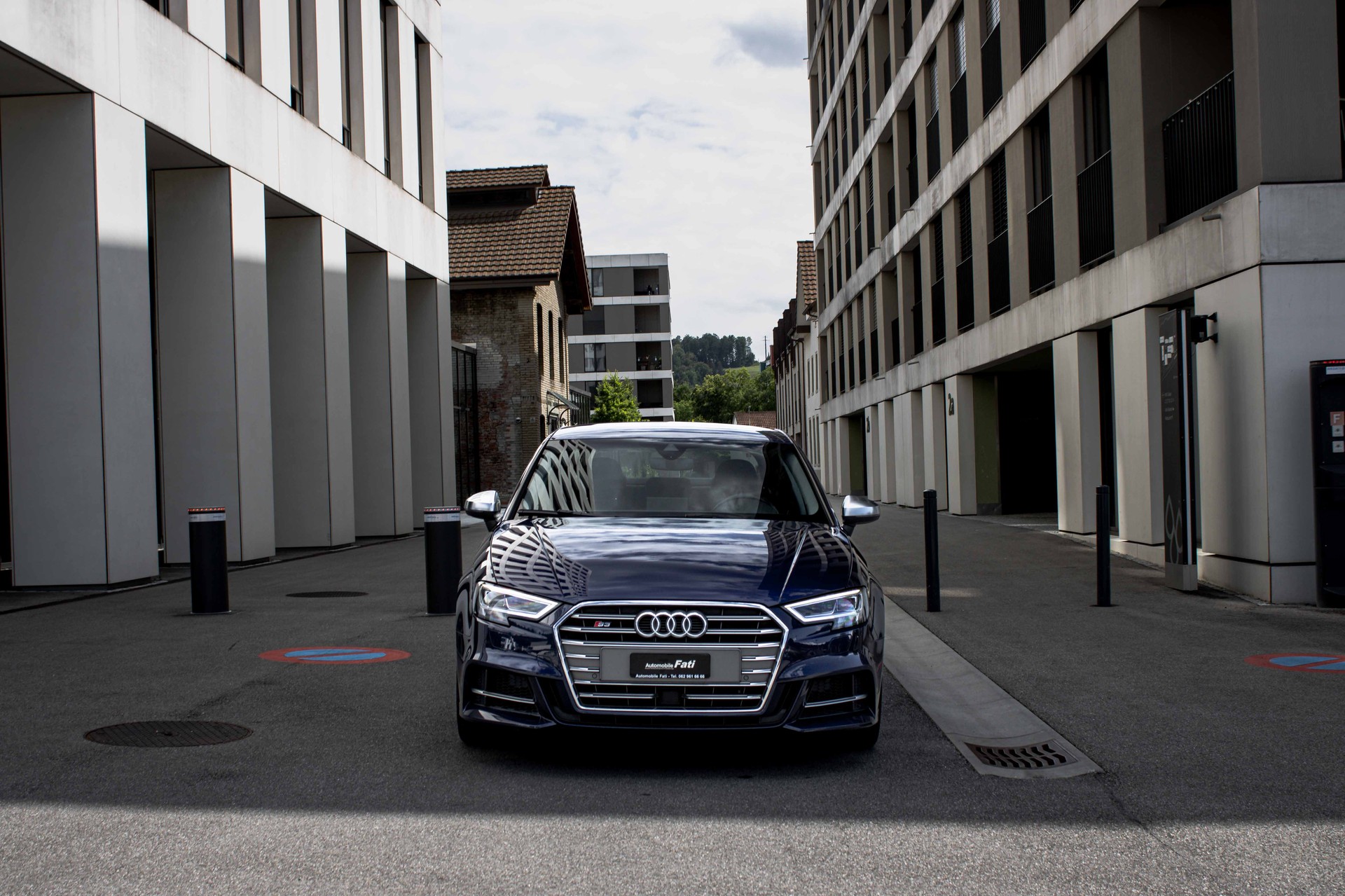 AUDI S3 Limousine 2.0 TFSI quattro S-tronic-image-2