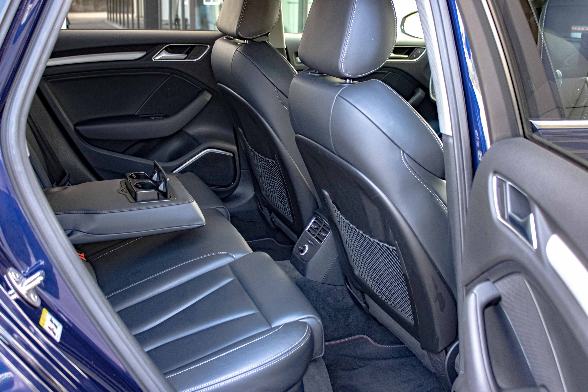 AUDI S3 Limousine 2.0 TFSI quattro S-tronic-image-14