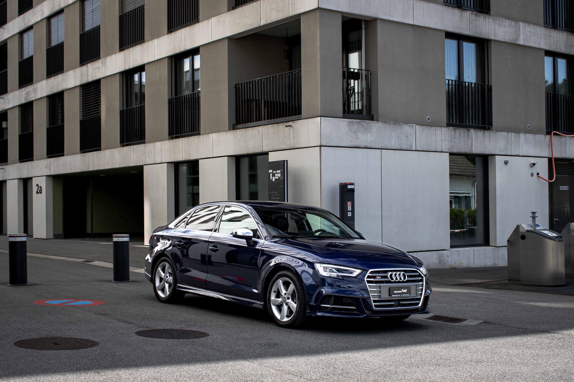 AUDI S3 Limousine 2.0 TFSI quattro S-tronic-image-4