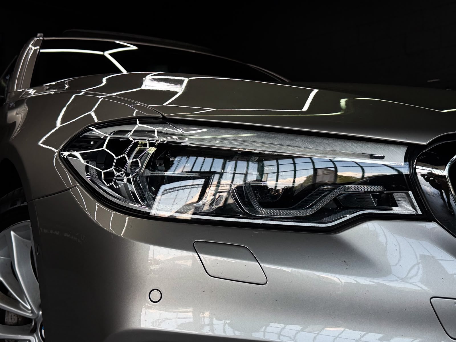 BMW 540d xDrive Touring Luxury Line Steptronic-image-3