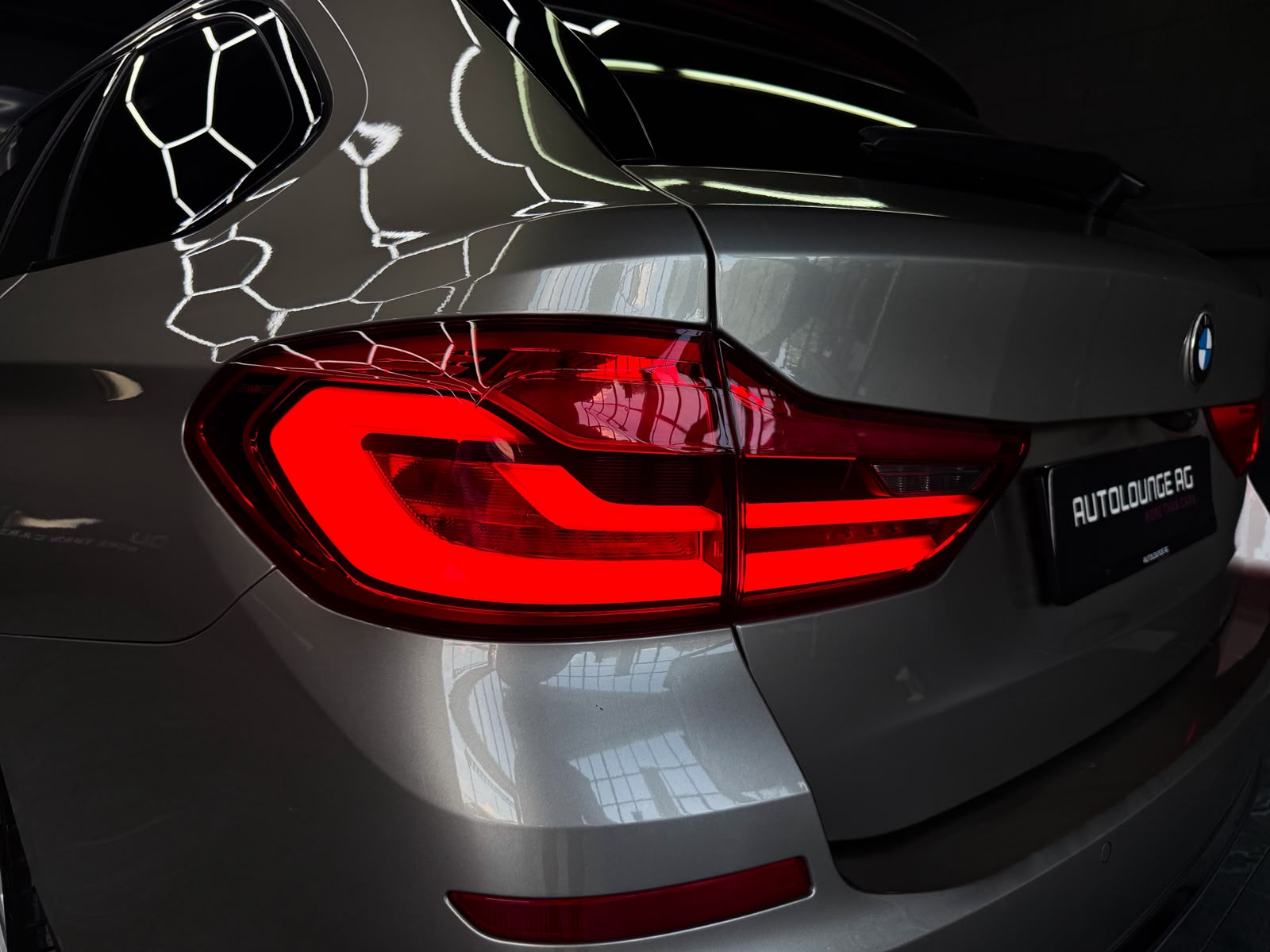 BMW 540d xDrive Touring Luxury Line Steptronic-image-7